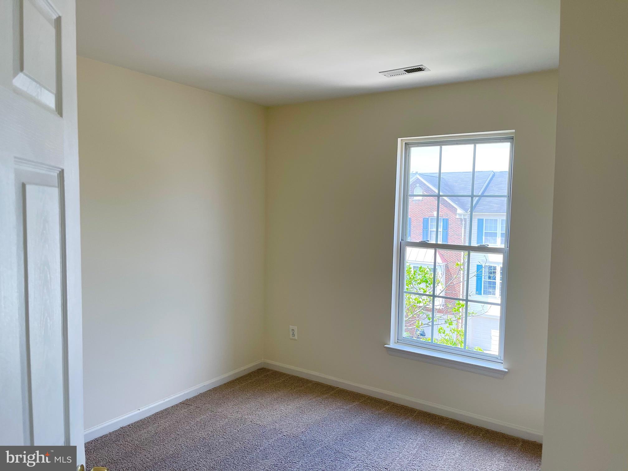 RIVERSIDE STATION - Residential