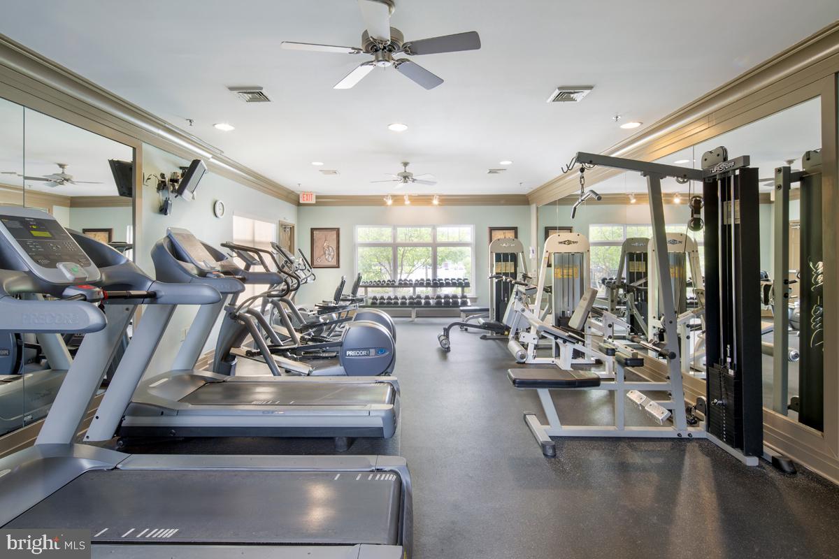 RIVERSIDE STATION - Residential