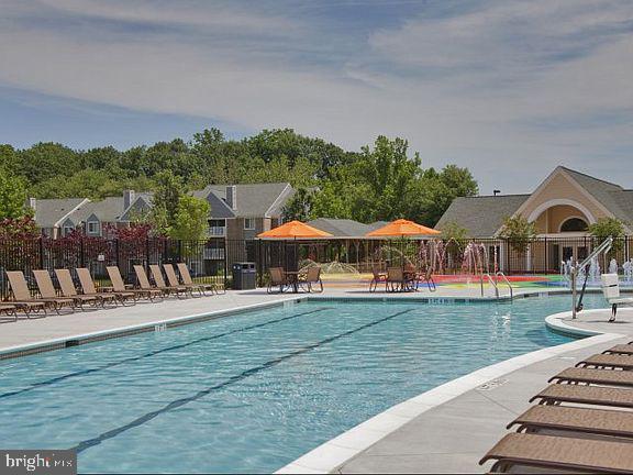 RIVERSIDE STATION - Residential