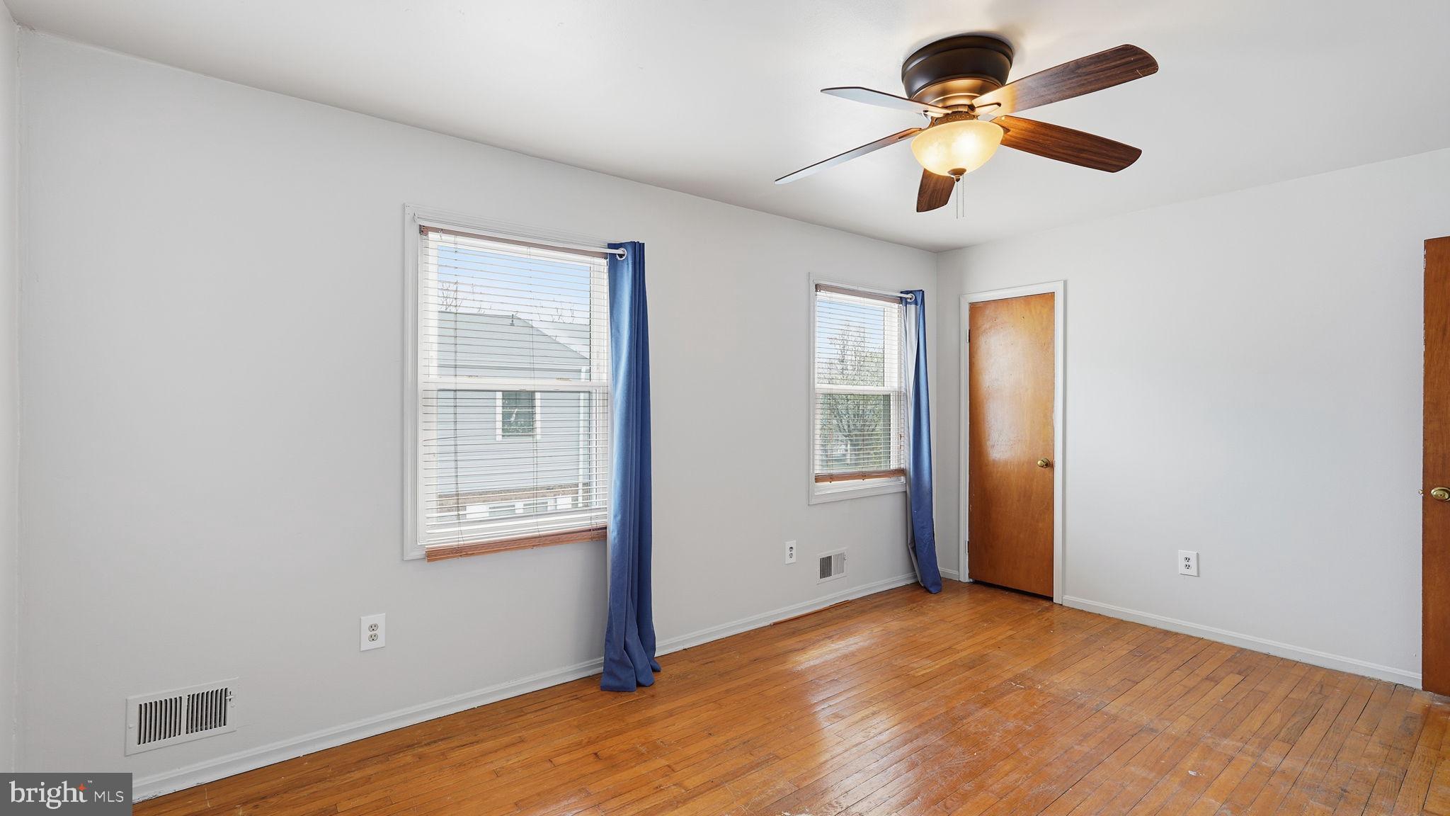 STAFFORDBOROUGH TOWNHOUSES - Residential