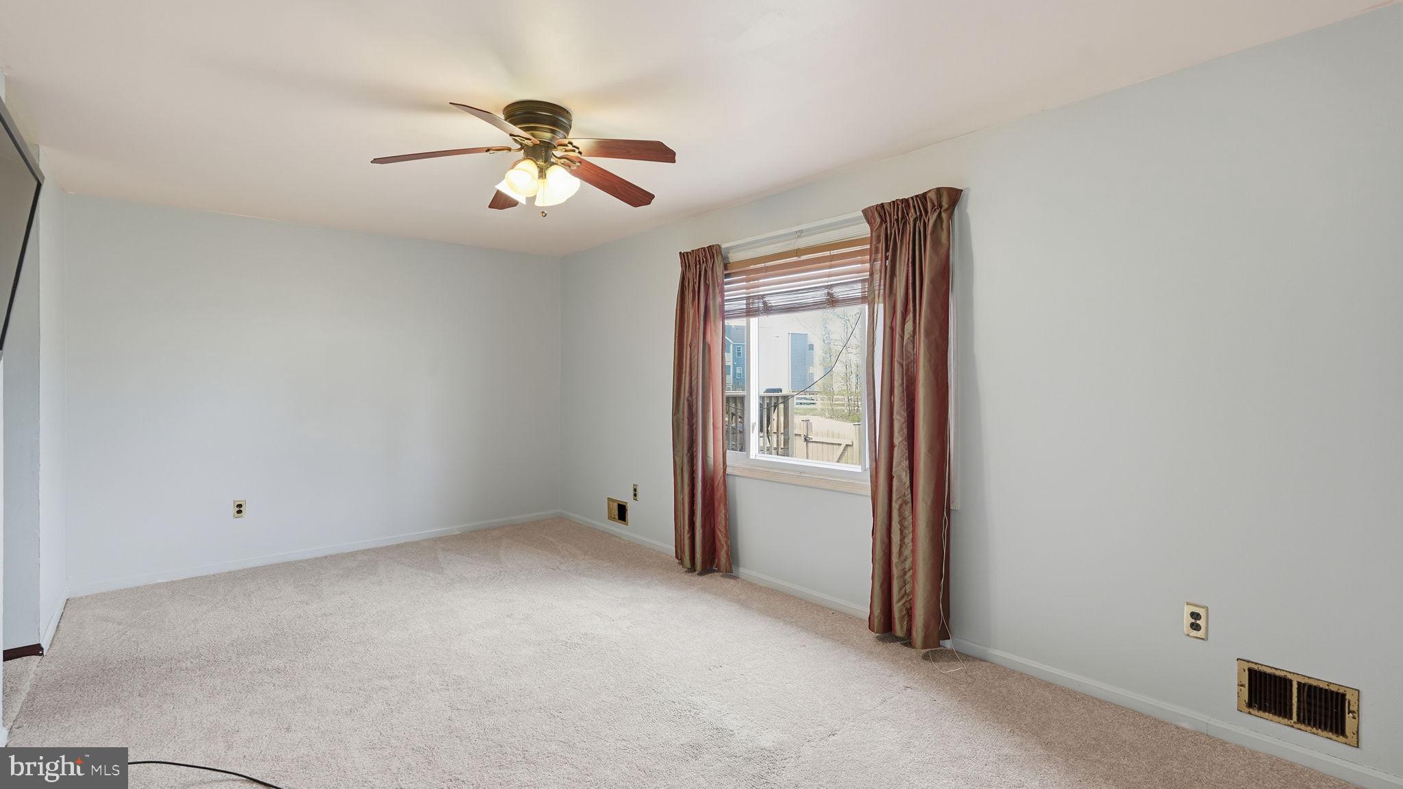 STAFFORDBOROUGH TOWNHOUSES - Residential