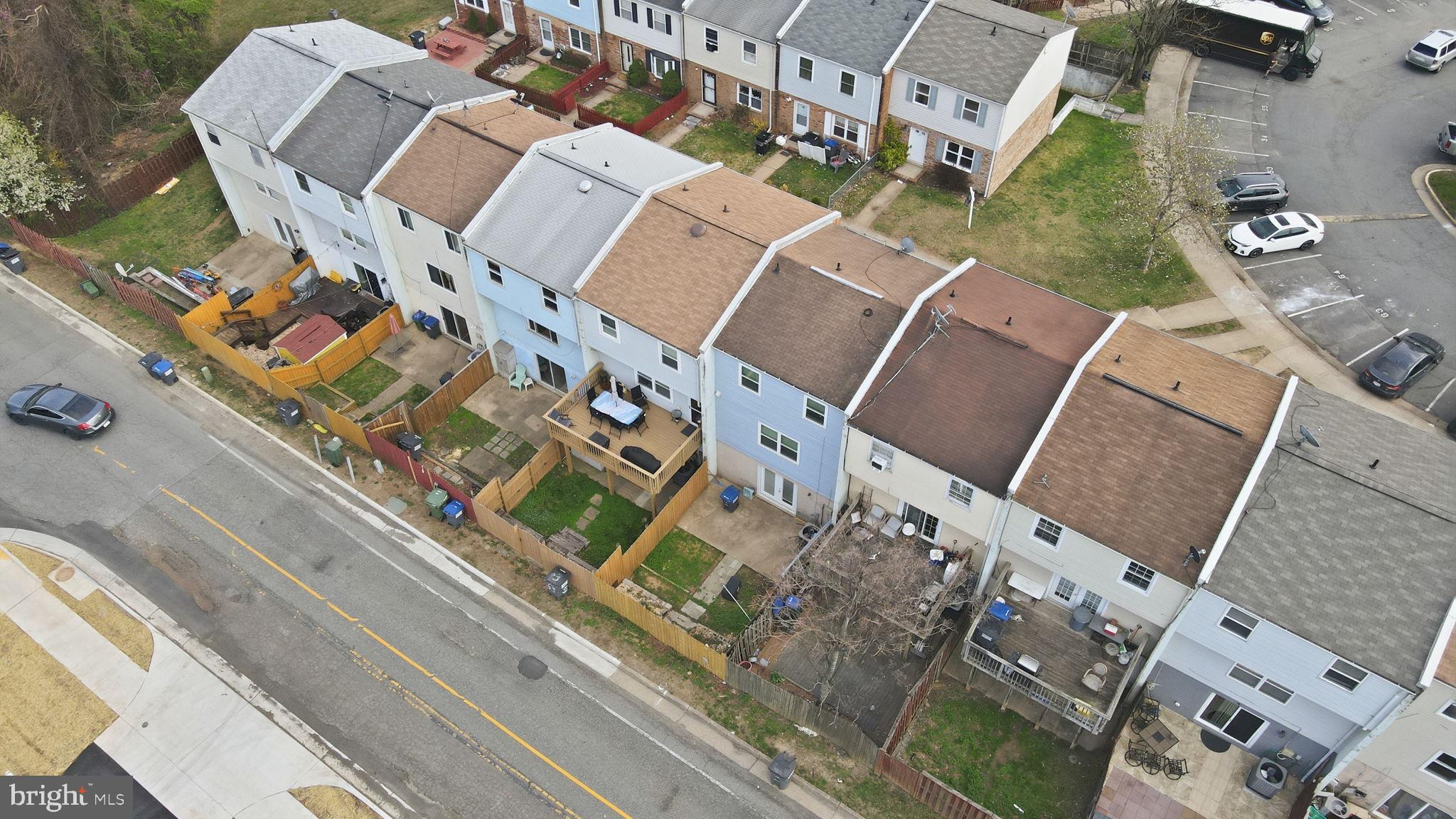 STAFFORDBOROUGH TOWNHOUSES - Residential