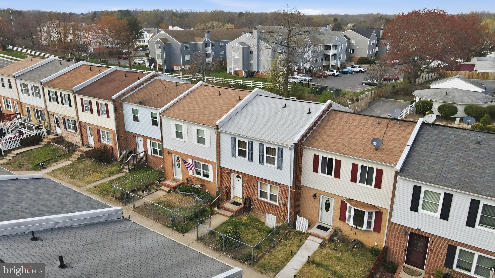 STAFFORDBOROUGH TOWNHOUSES - Residential