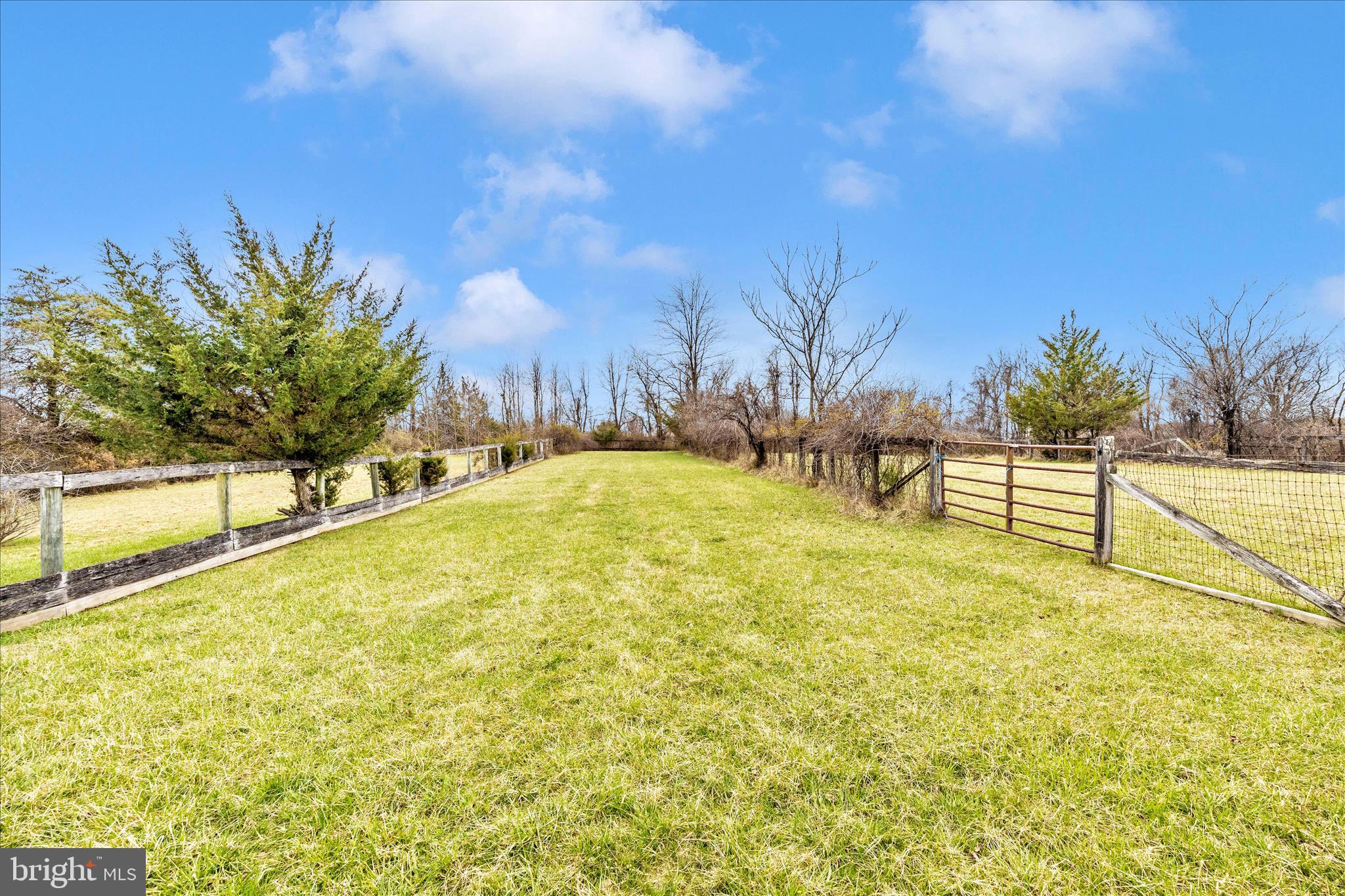 REICHS FORD ESTATES - Farm