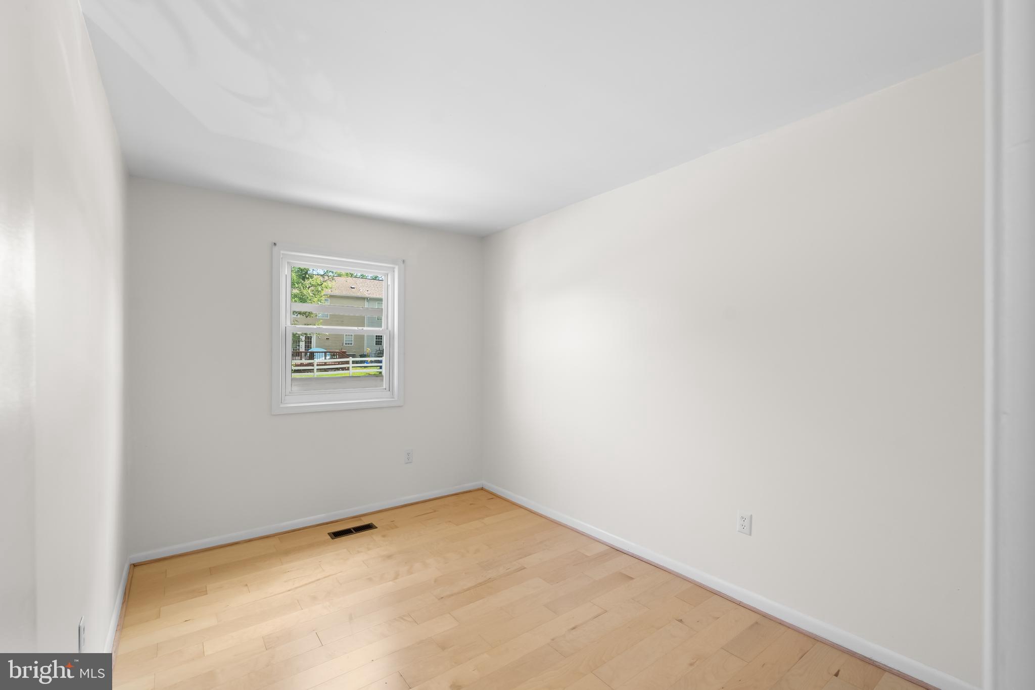 GREENBRIAR - Residential Lease