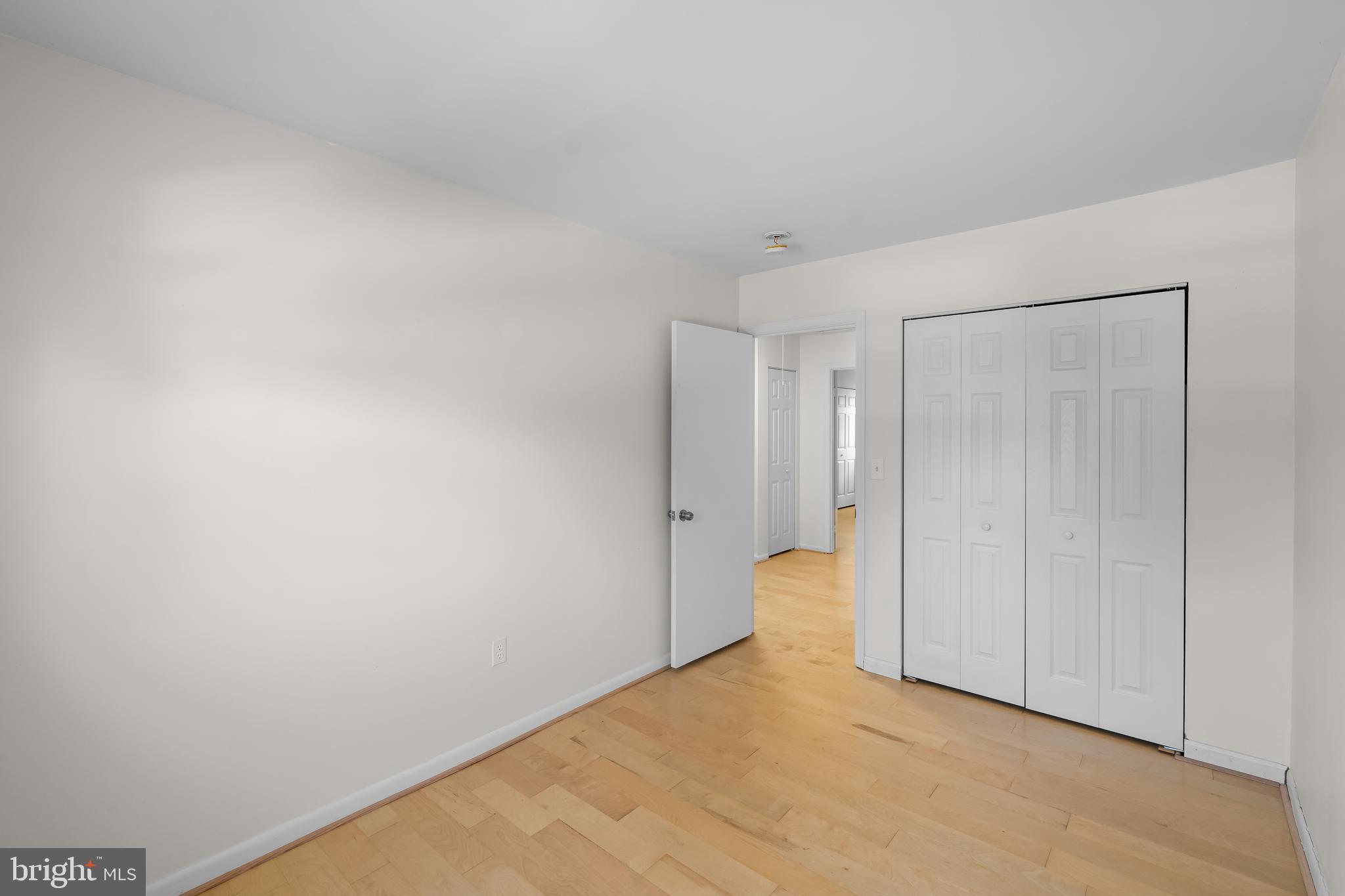 GREENBRIAR - Residential Lease