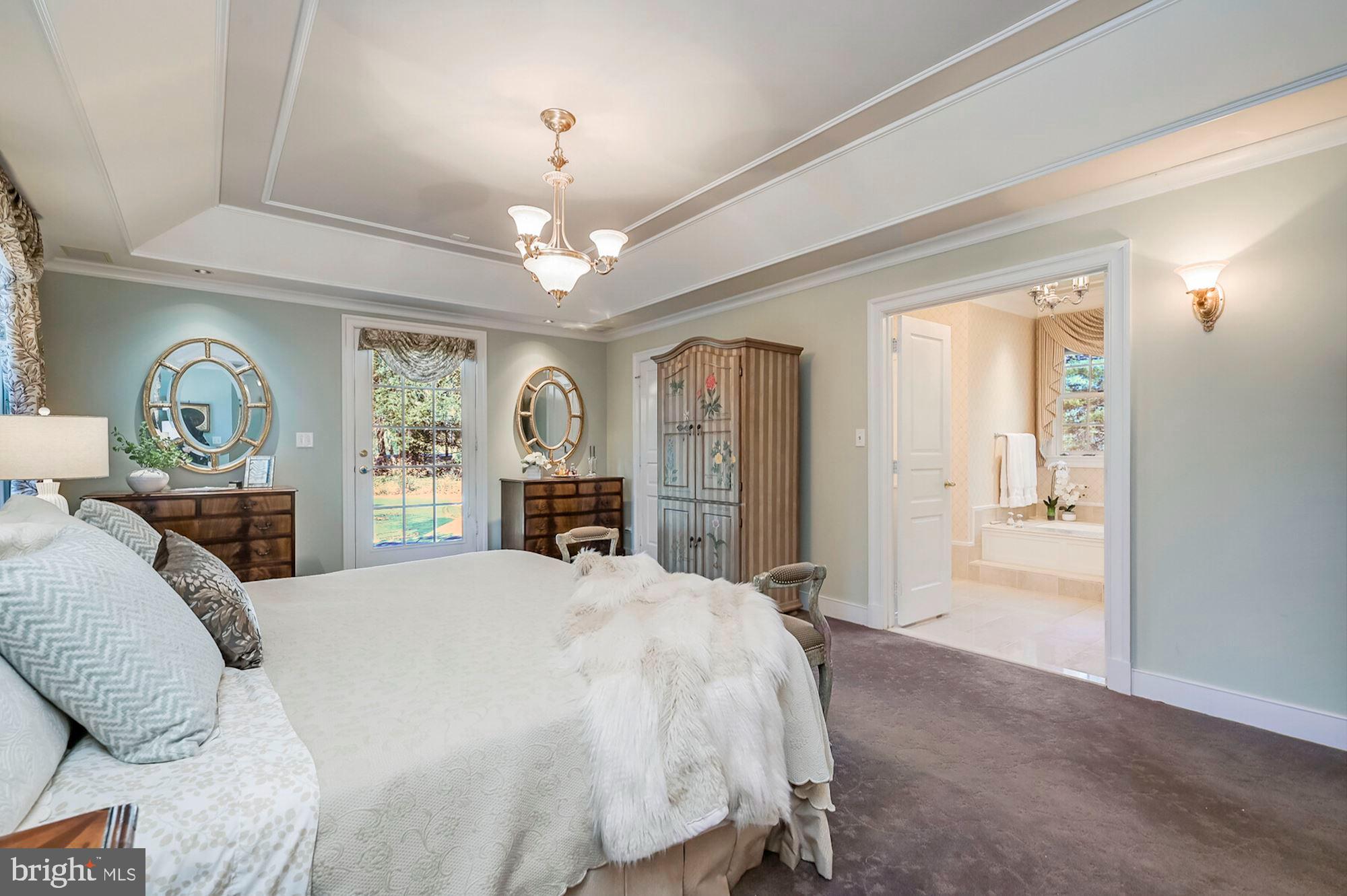 POTOMAC FALLS - Residential