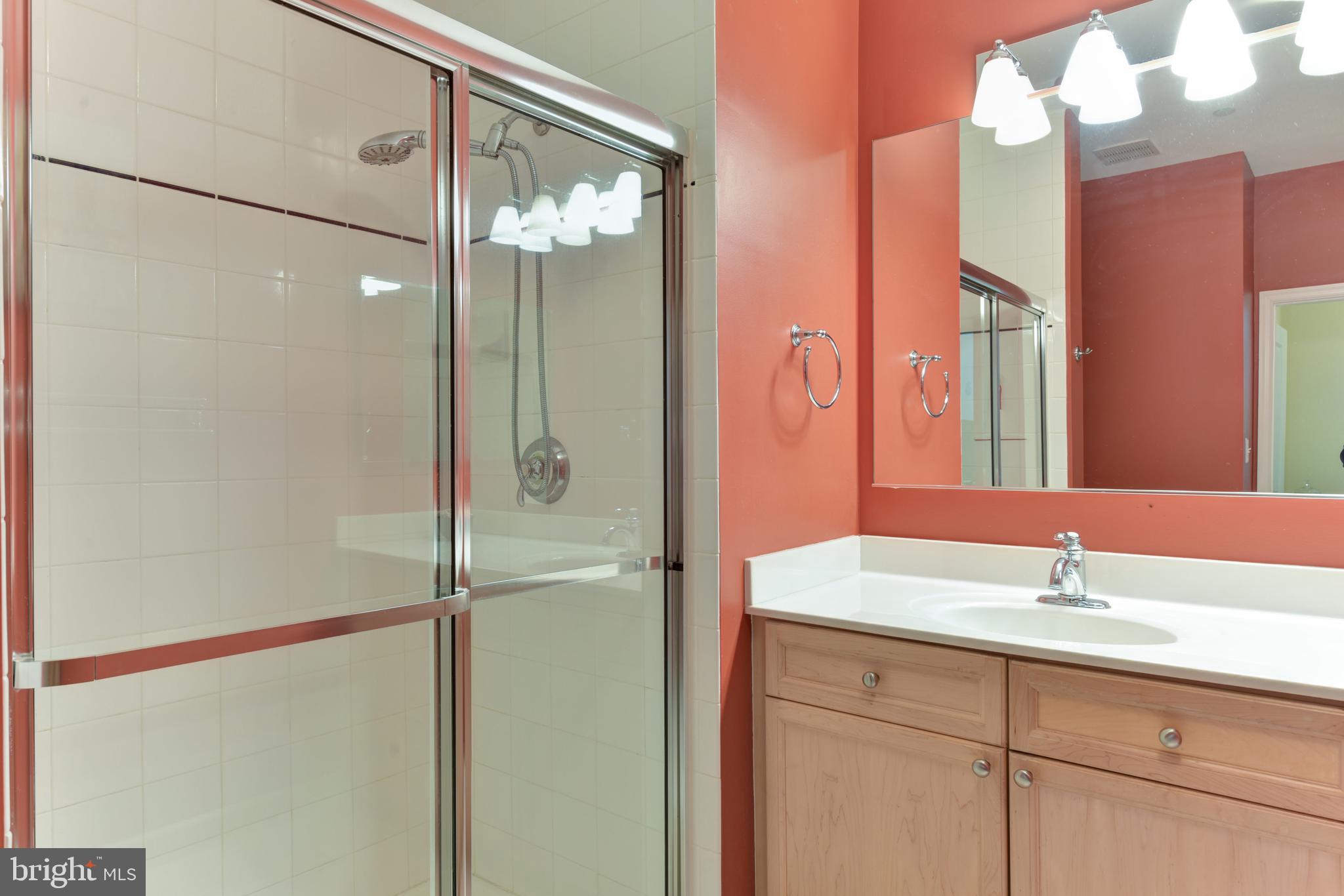 BELMONT BAY - Residential