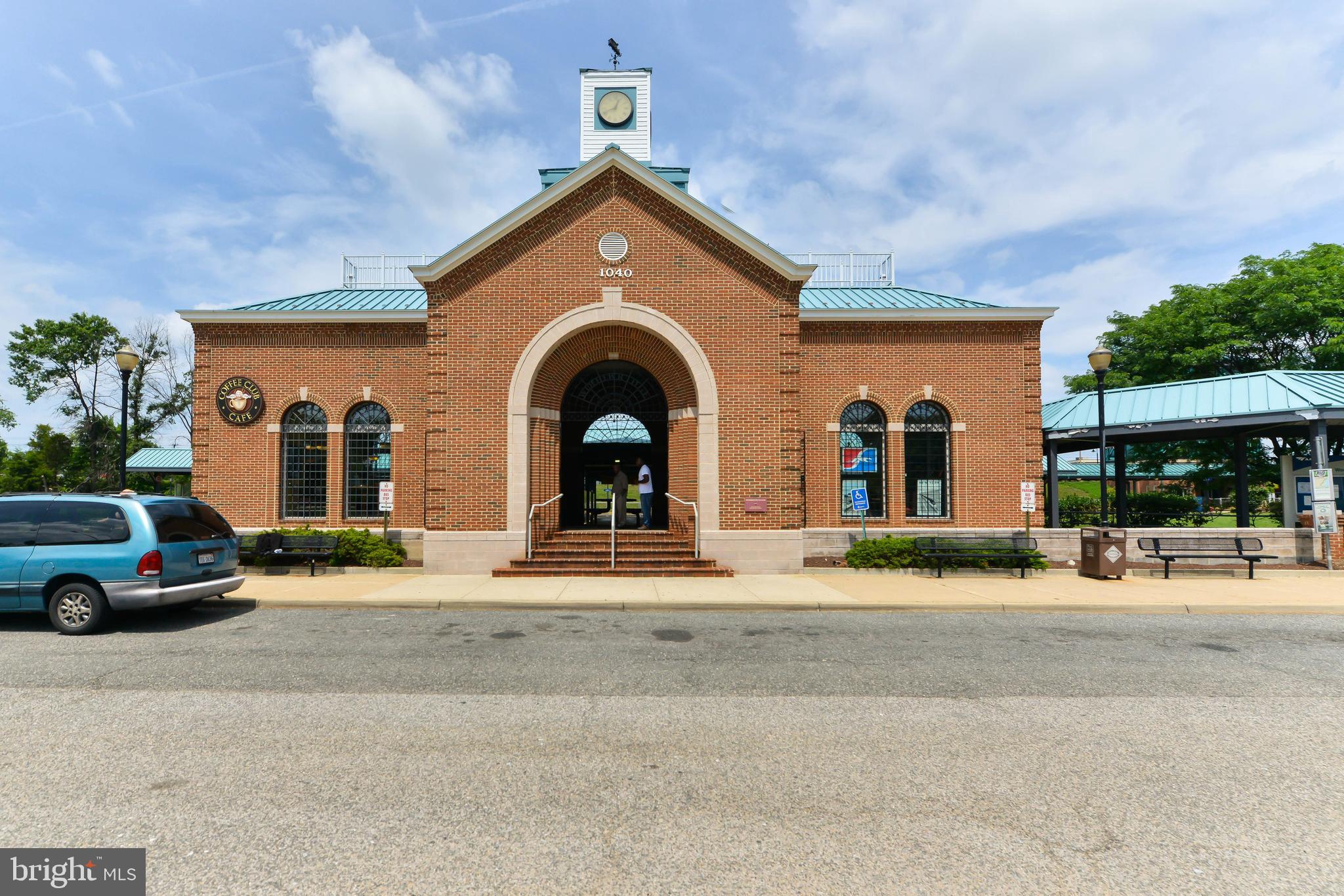 BELMONT BAY - Residential