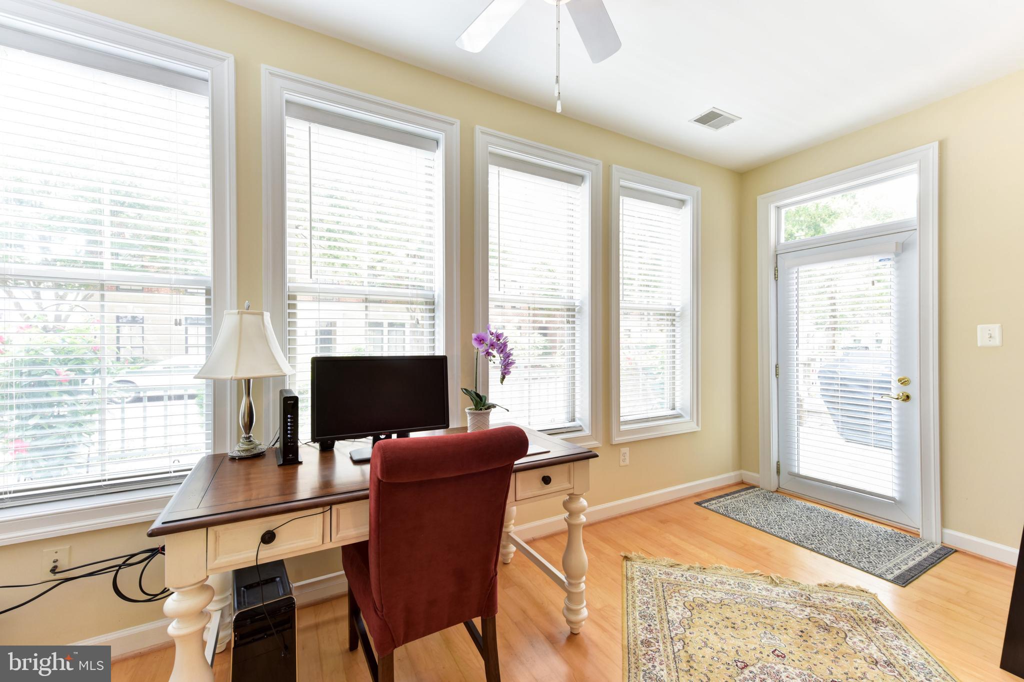 BELMONT BAY - Residential