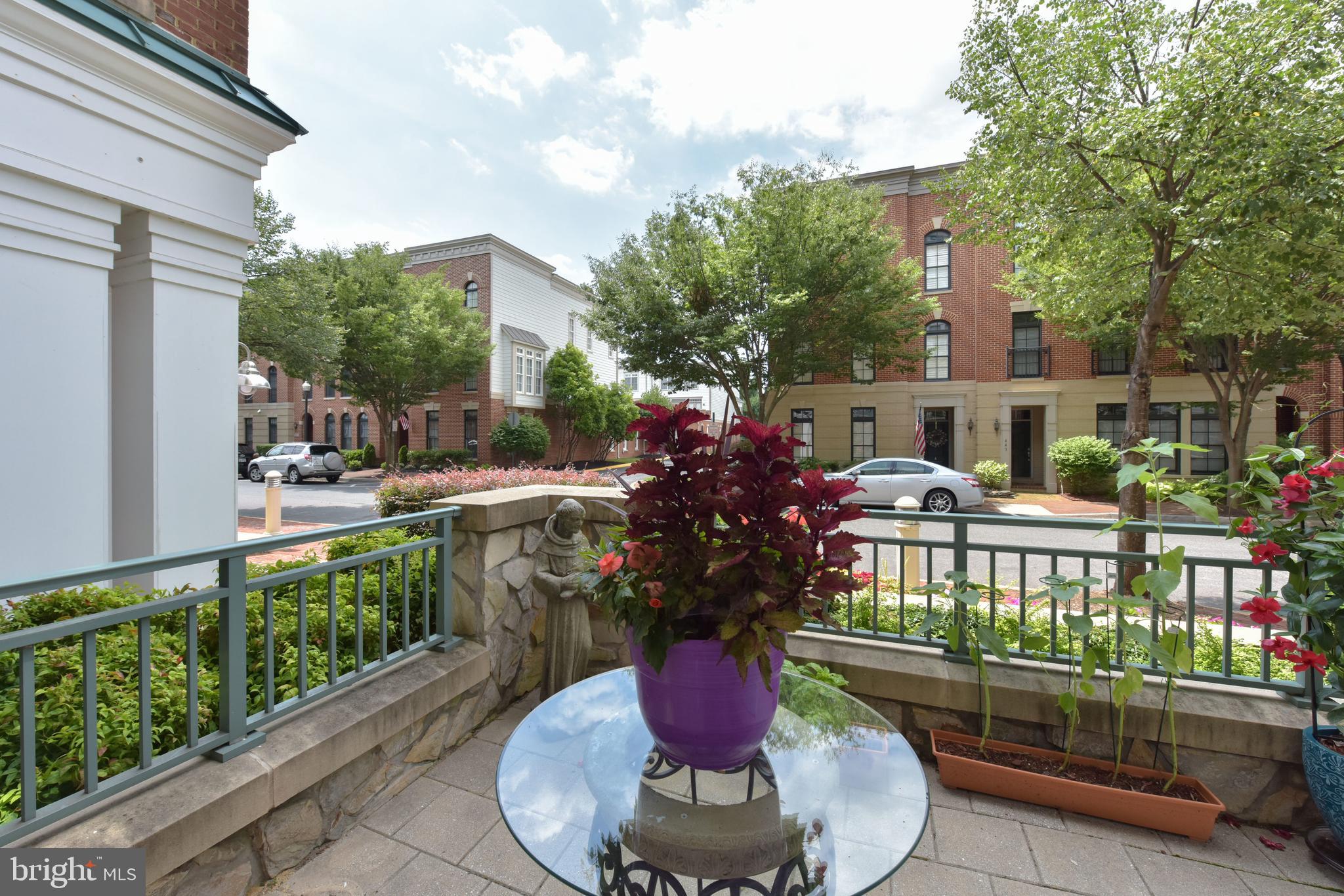 BELMONT BAY - Residential