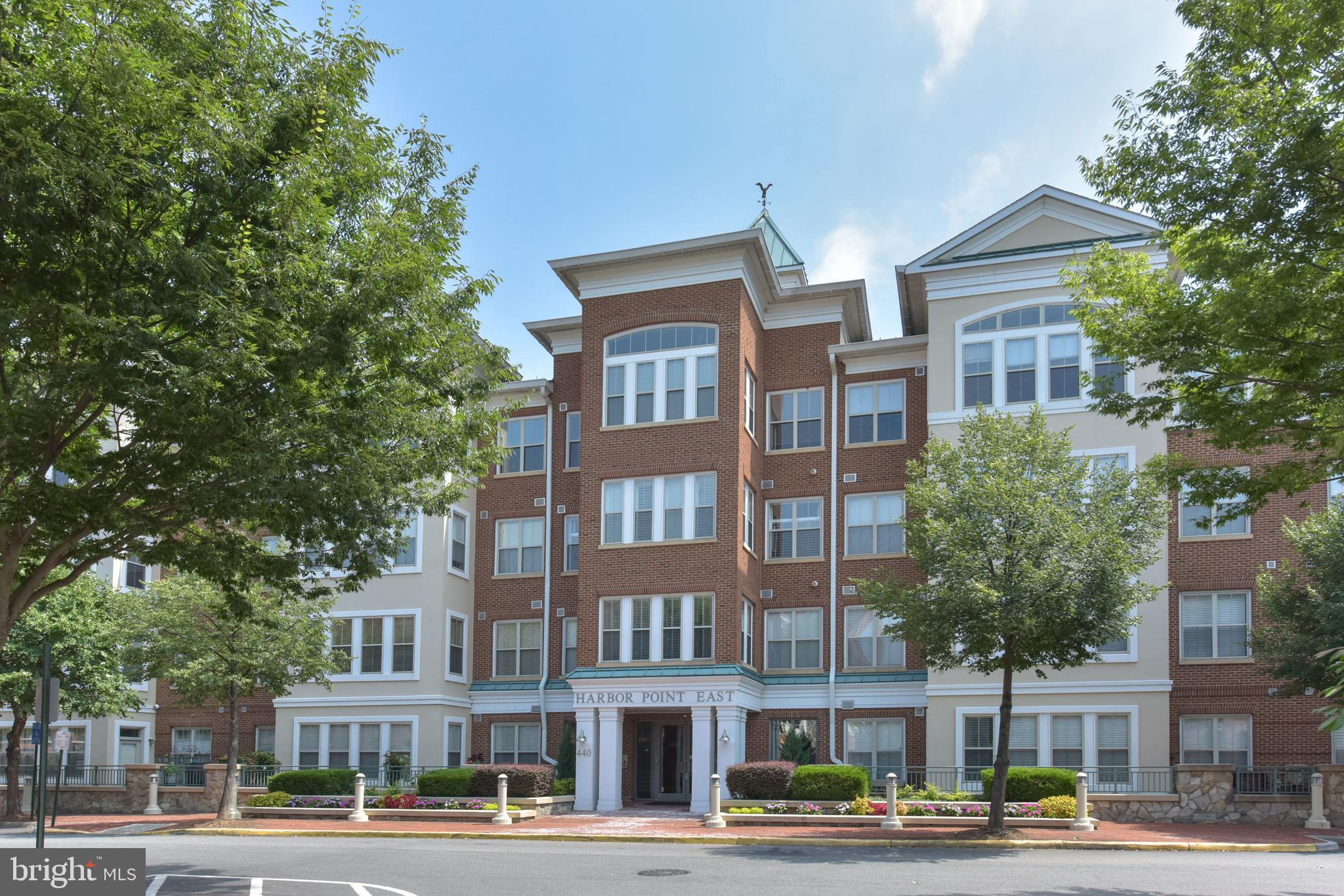 BELMONT BAY - Residential