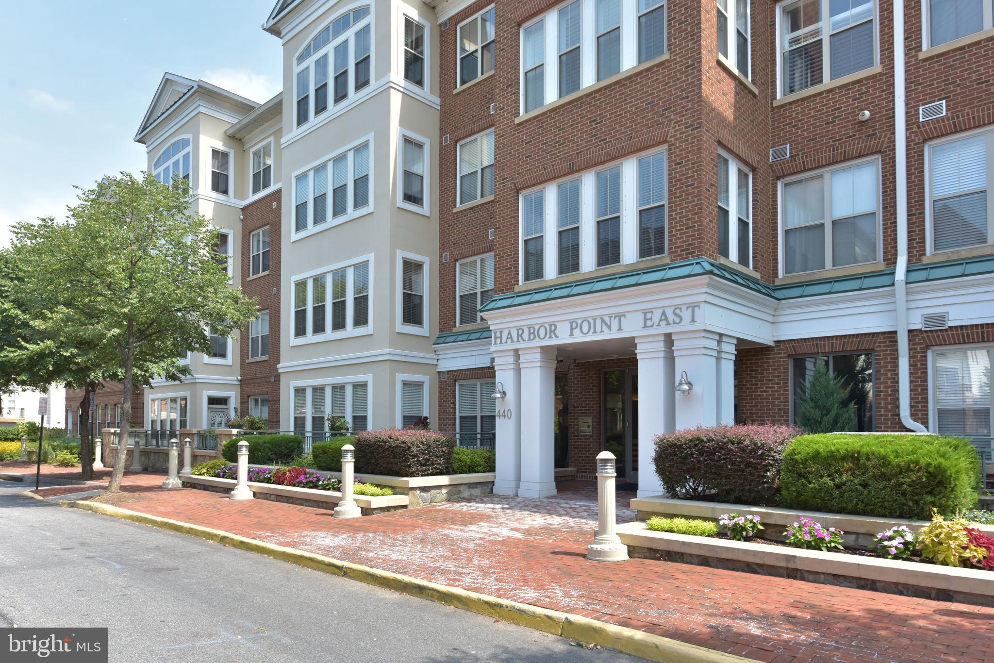 BELMONT BAY - Residential