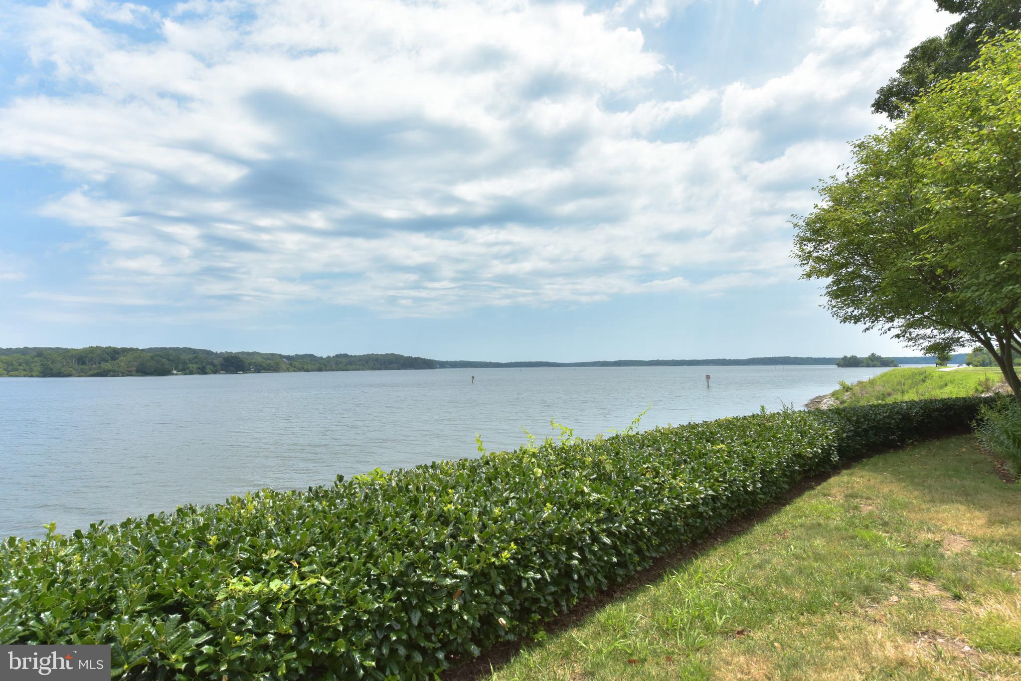 BELMONT BAY - Residential