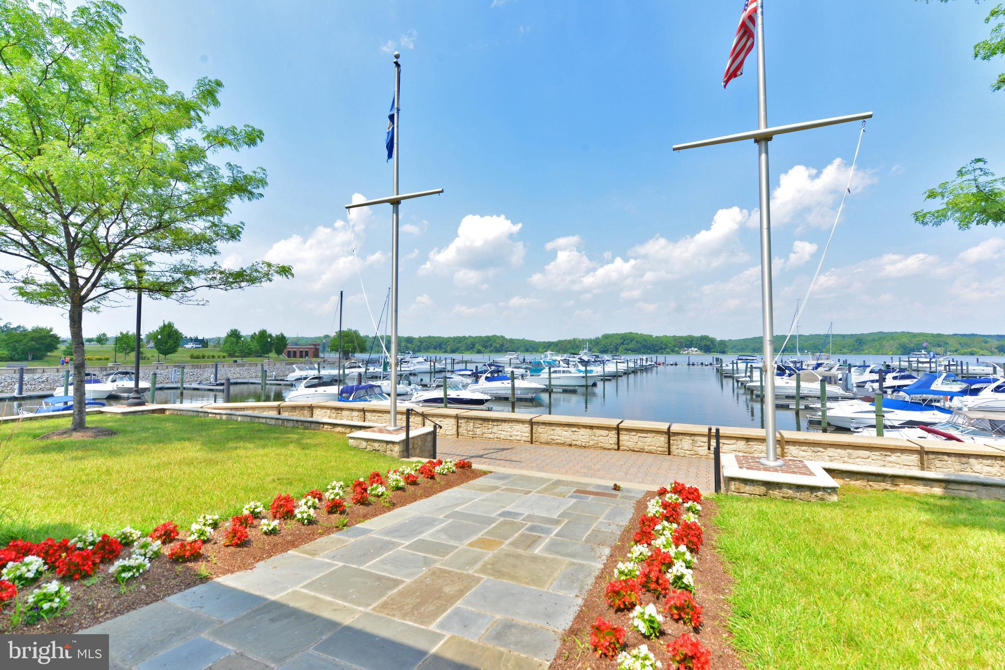 BELMONT BAY - Residential