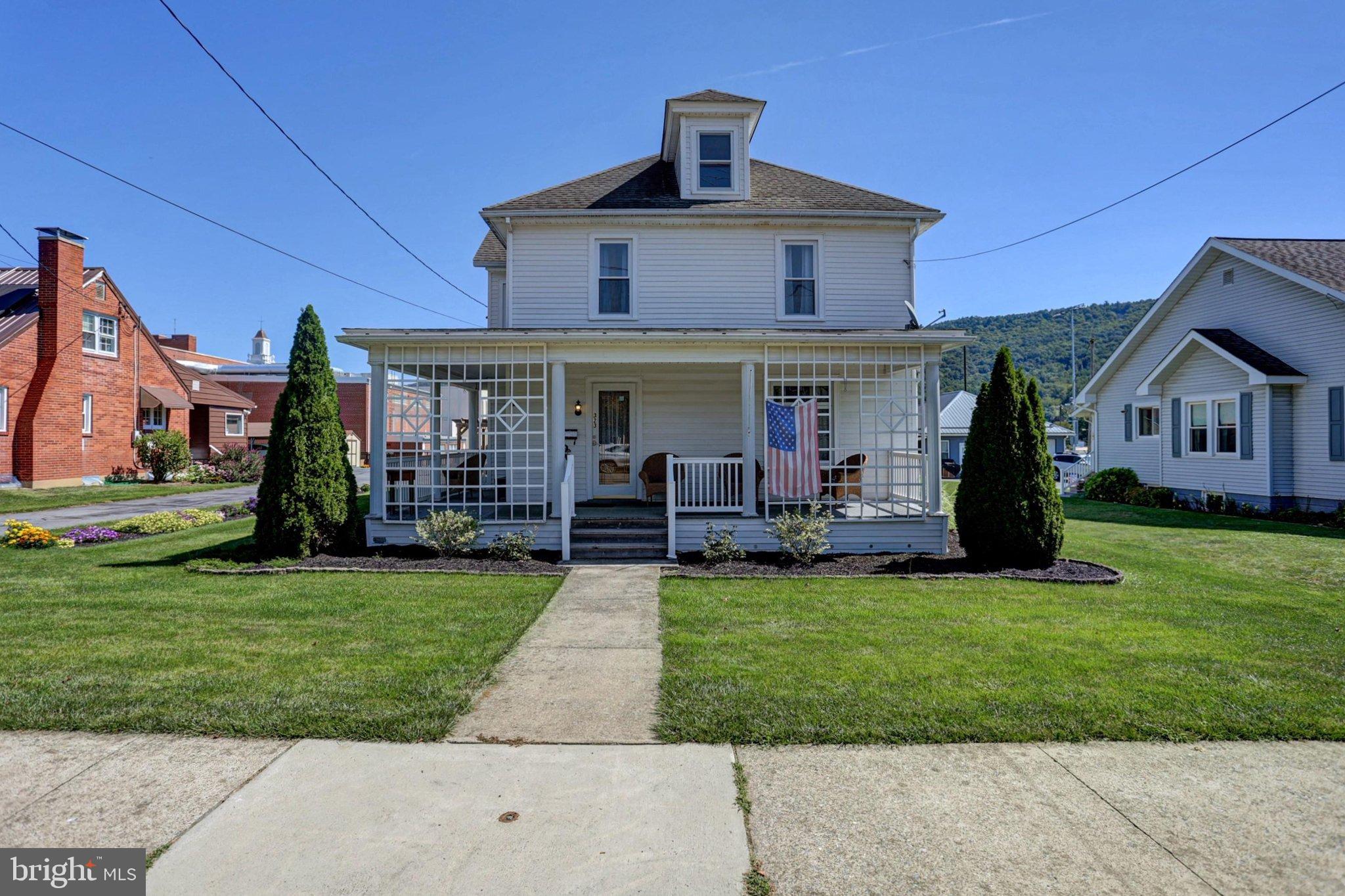 323 S BEDFORD STREET