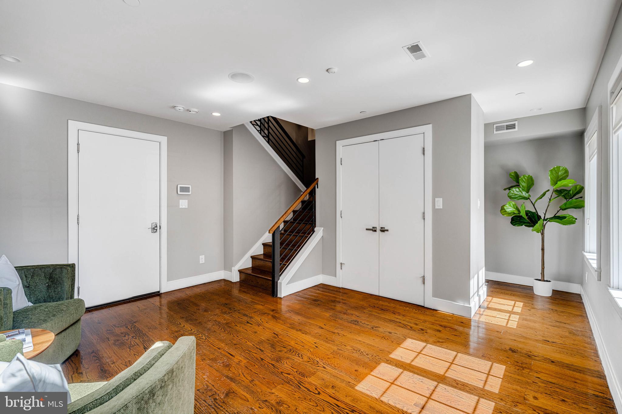 RITTENHOUSE SQUARE - Residential