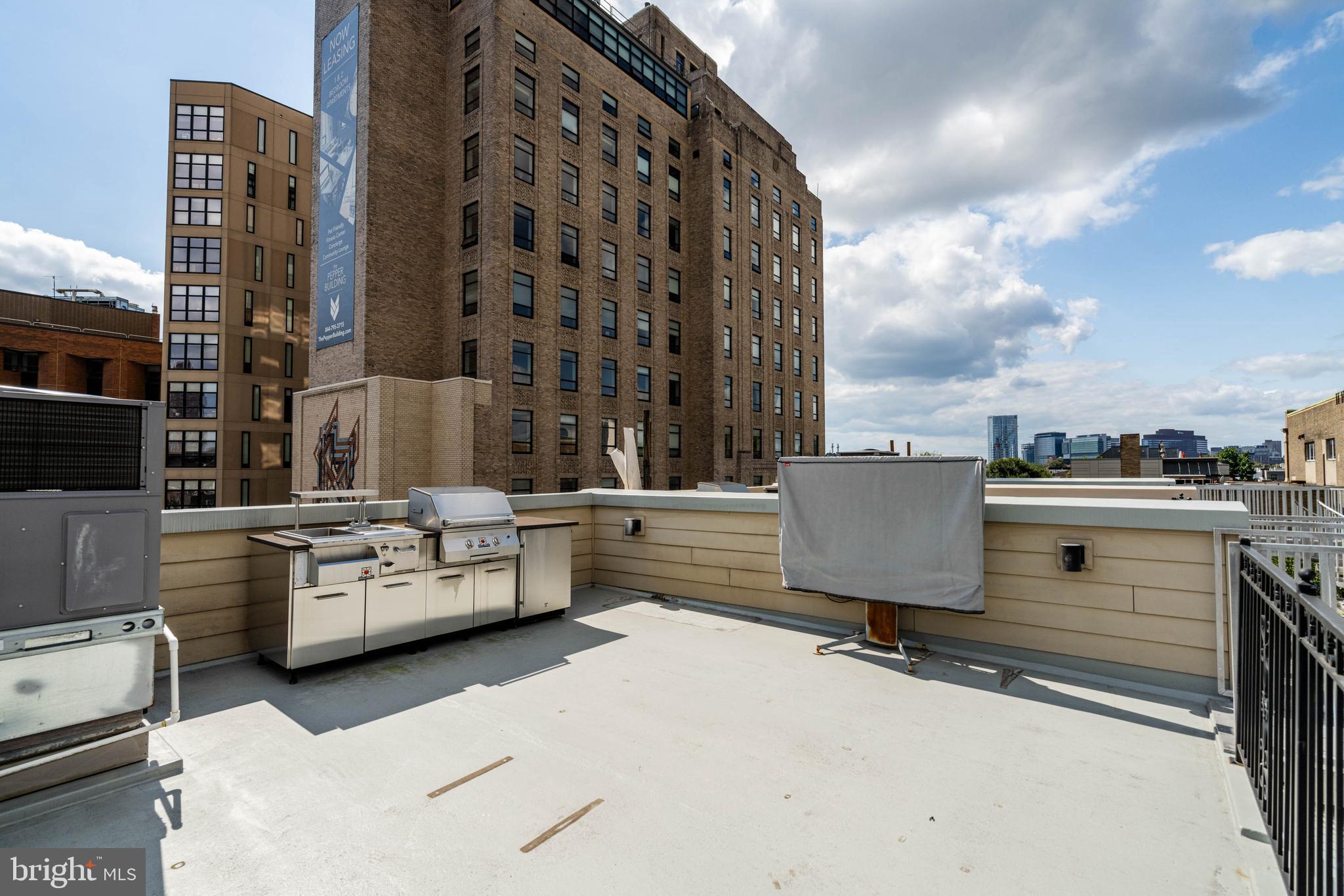 RITTENHOUSE SQUARE - Residential