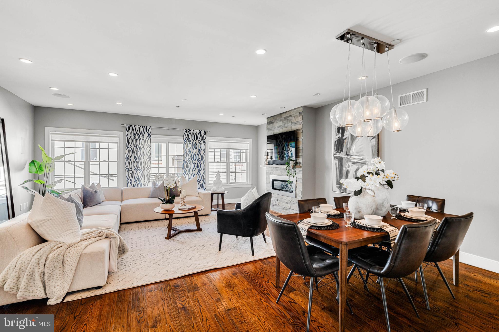 RITTENHOUSE SQUARE - Residential