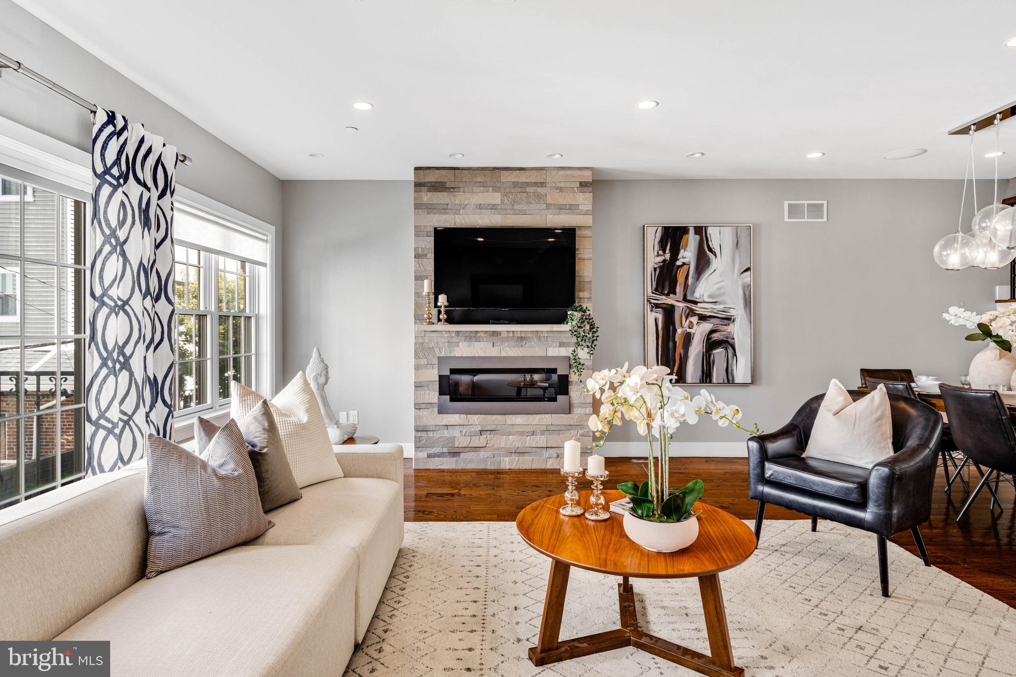 RITTENHOUSE SQUARE - Residential