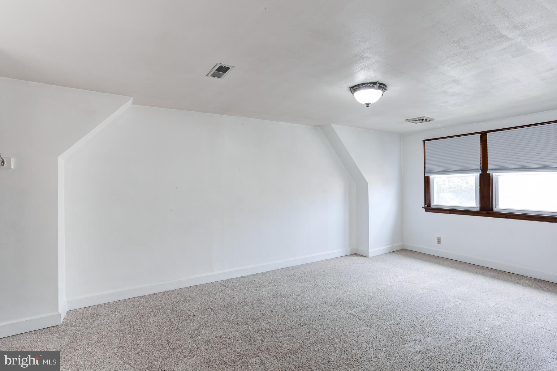 LAWTON - Residential