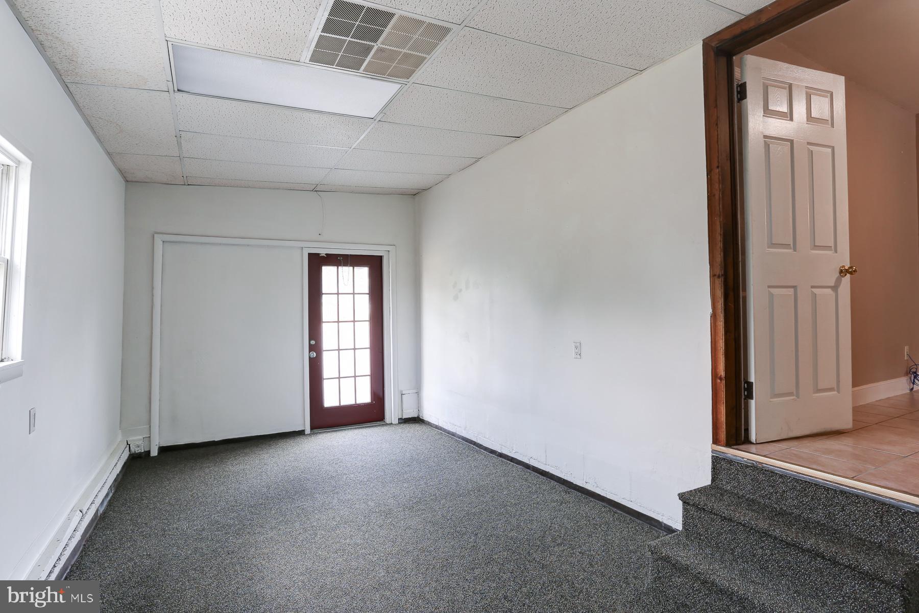 LAWTON - Residential