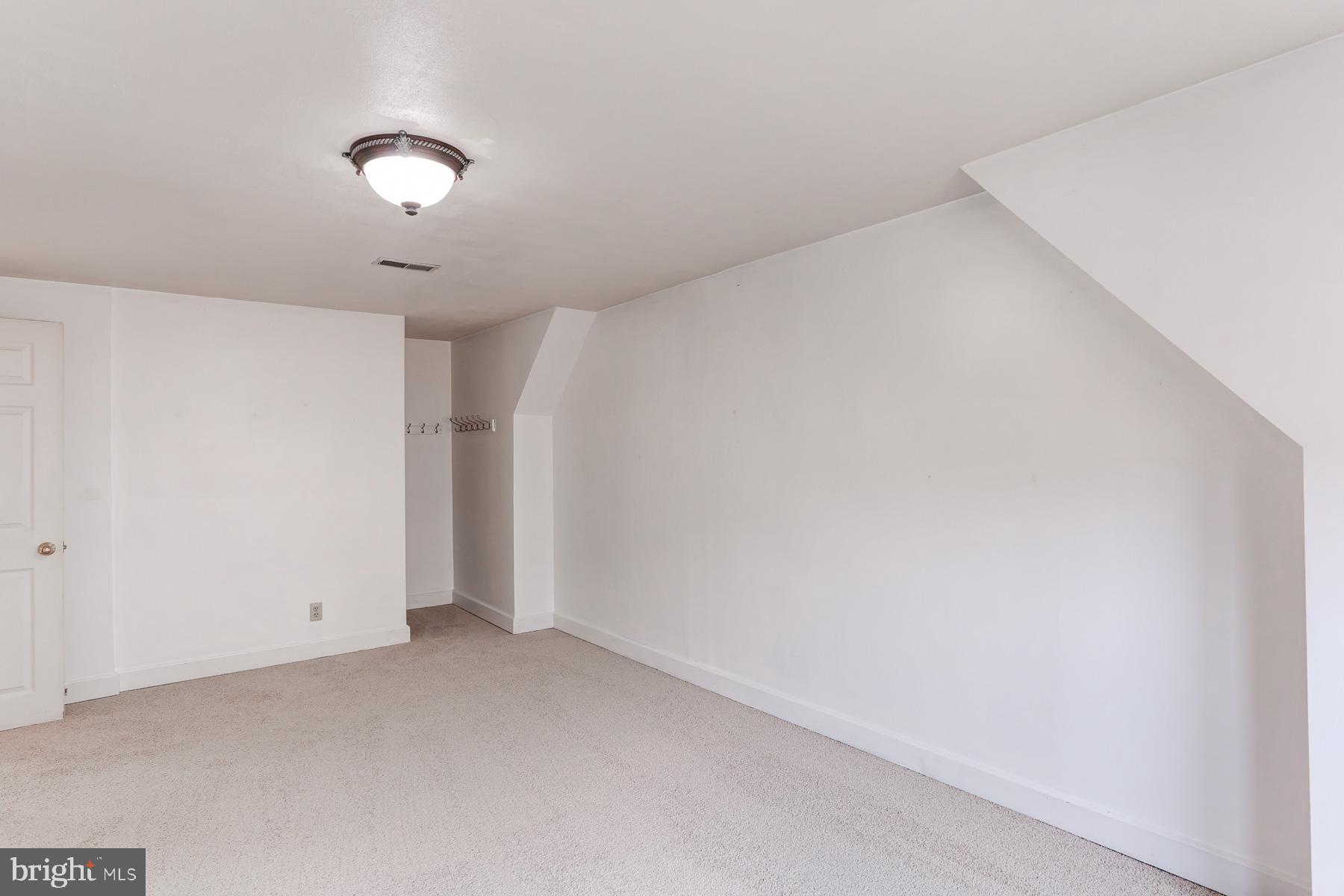 LAWTON - Residential