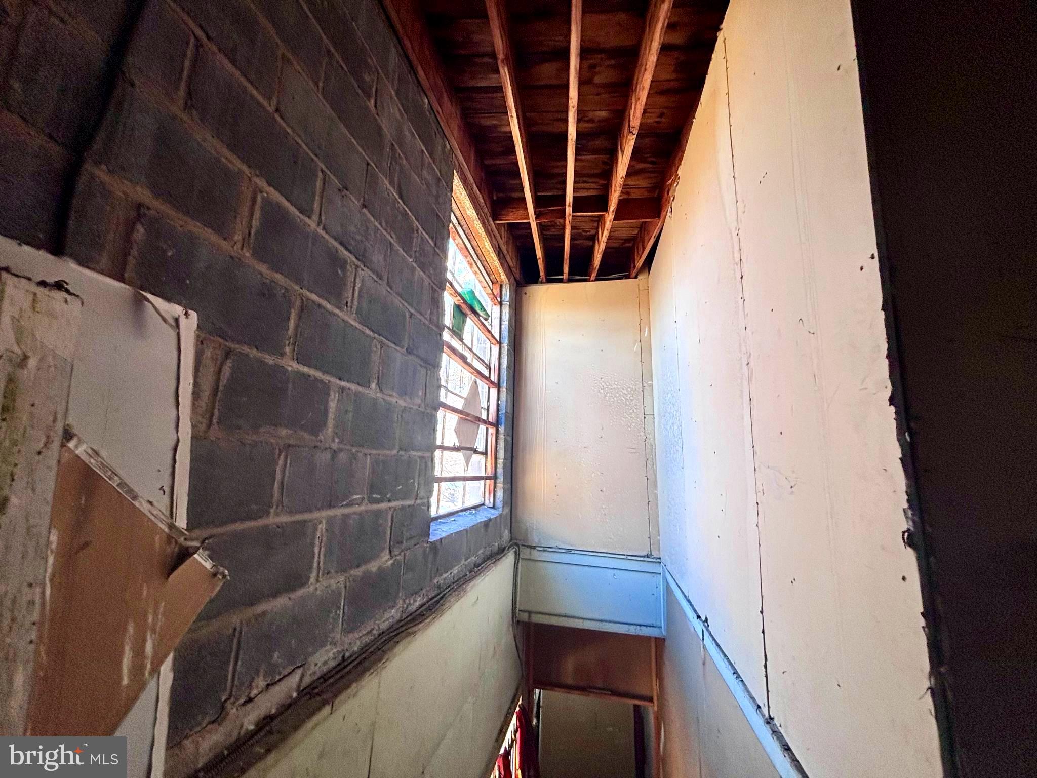 901 BRUNSWICK AVENUE