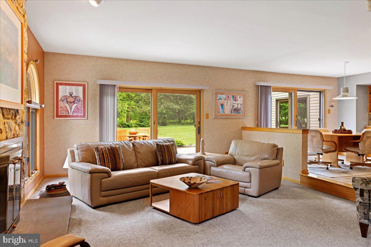 PHEASANT WOODS - Residential