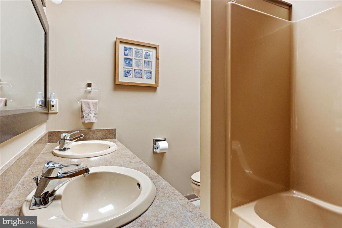 PHEASANT WOODS - Residential