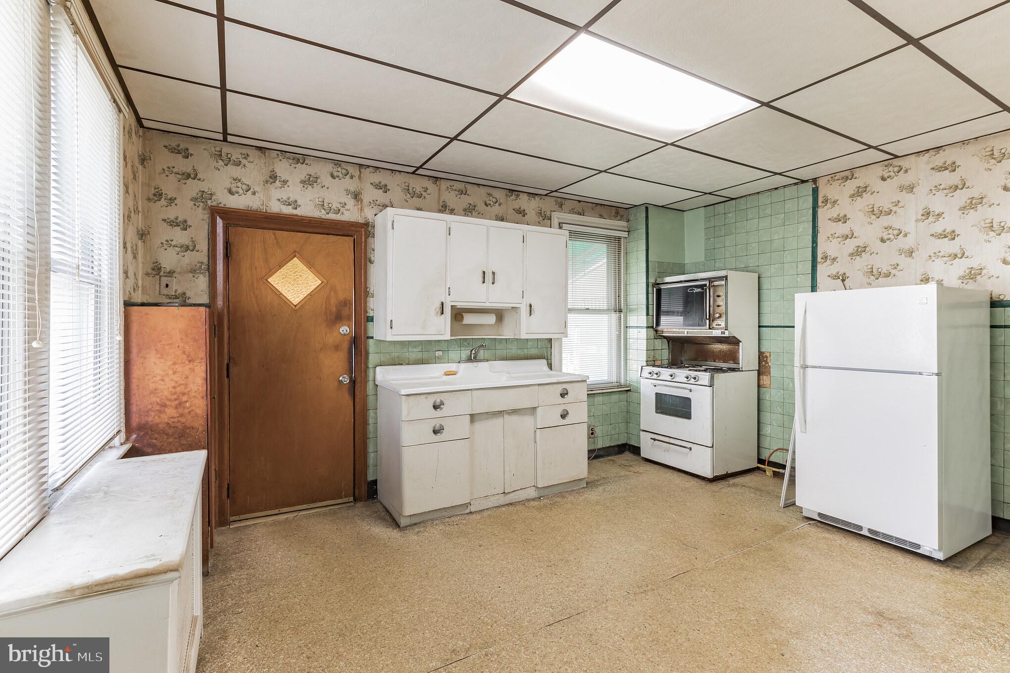 BURHOLME - Residential