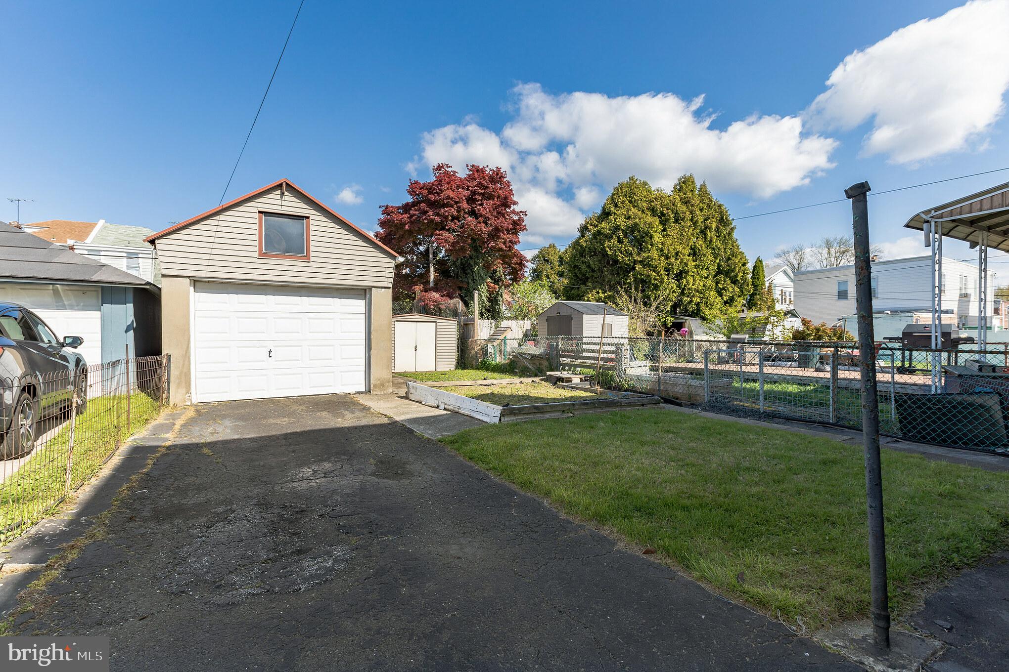 BURHOLME - Residential