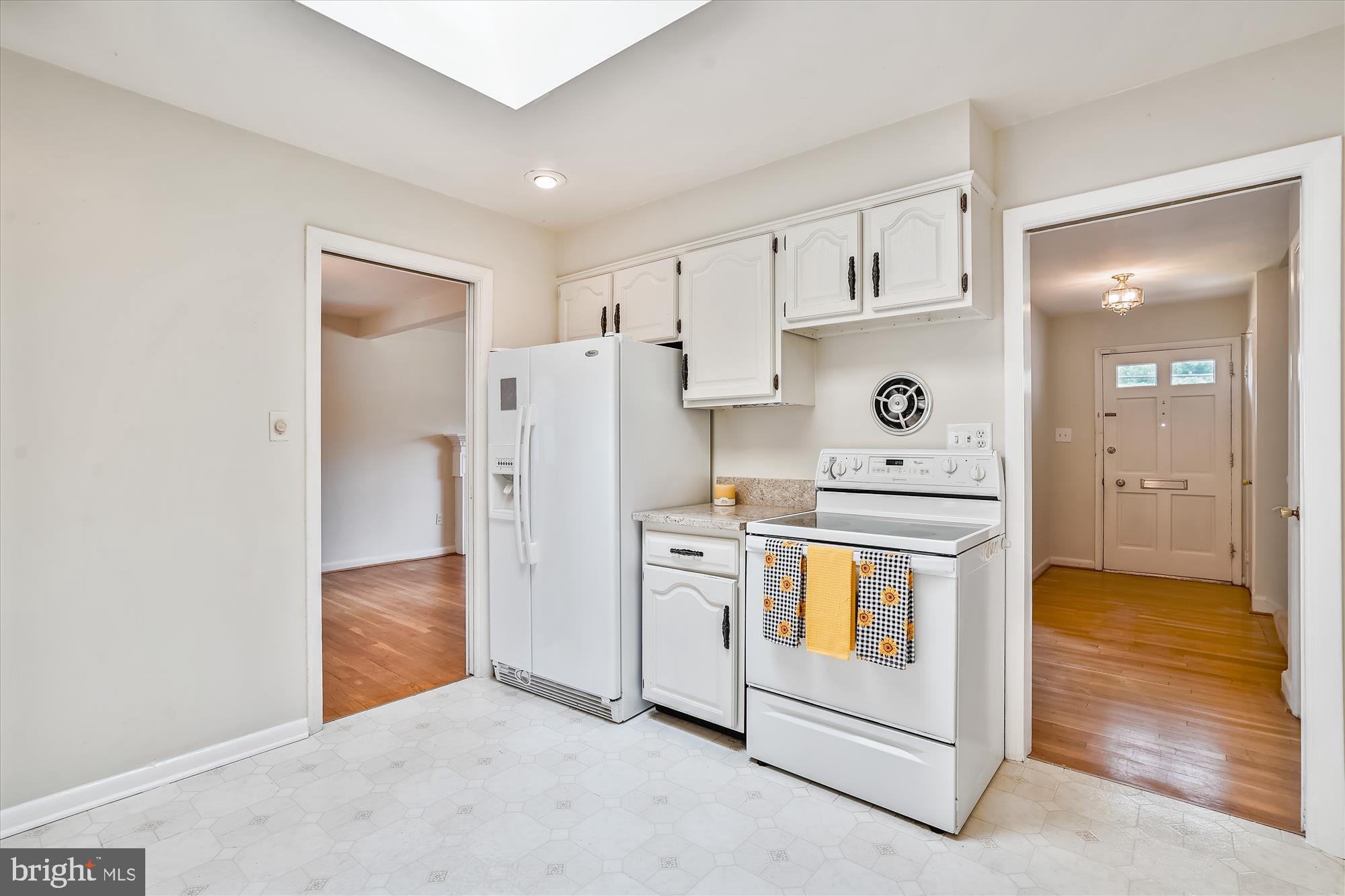 WEST LEWINSVILLE HEIGHTS - Residential Lease