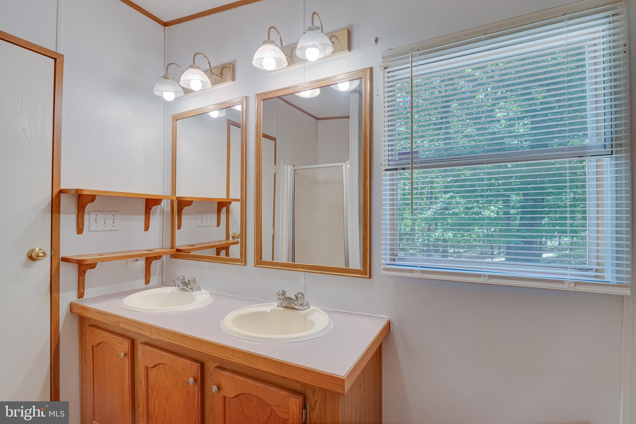 SOUTH MORGAN HILLS - Residential