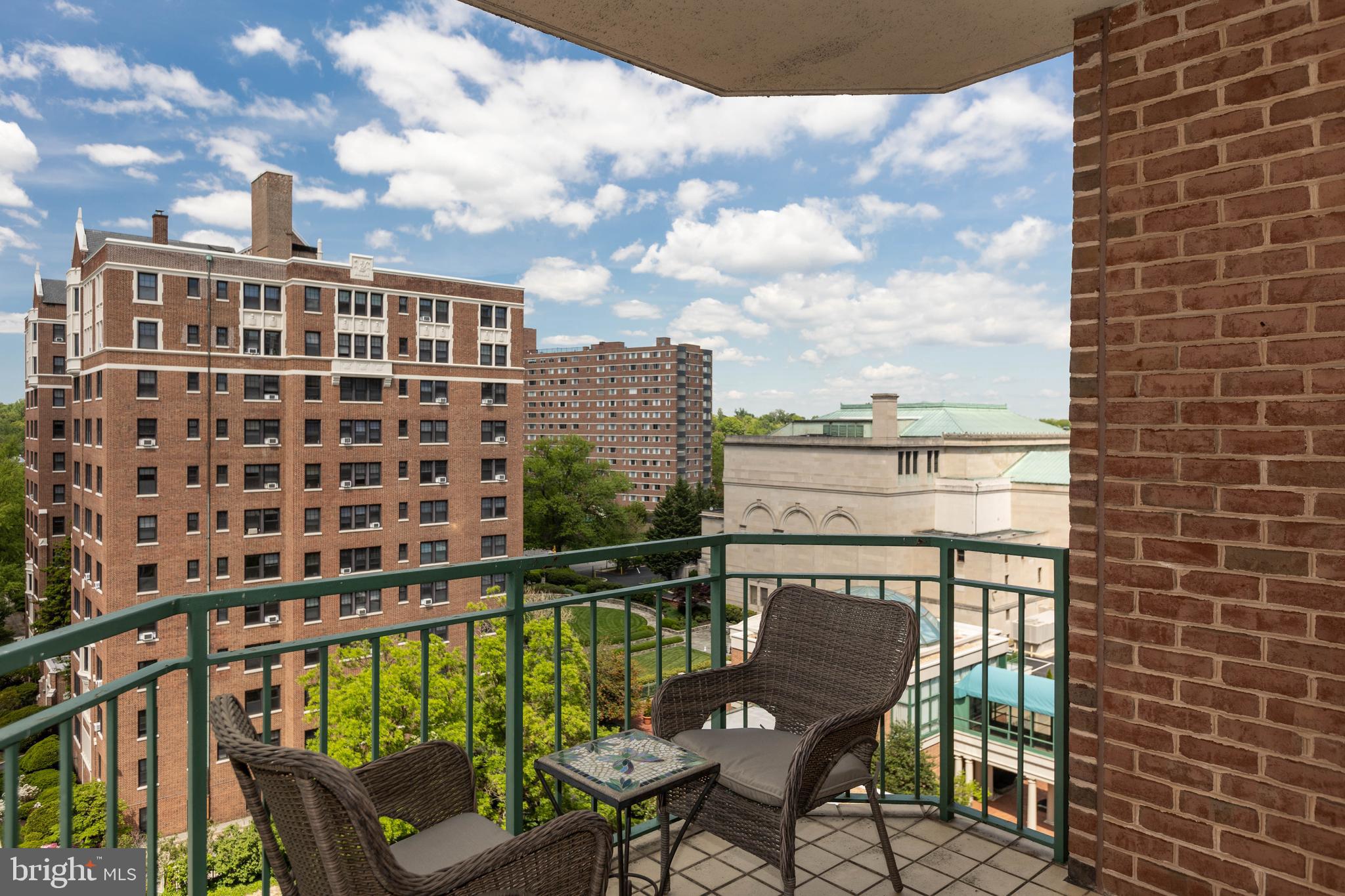 HOPKINS - Residential