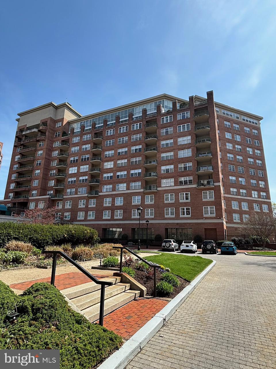 HOPKINS - Residential