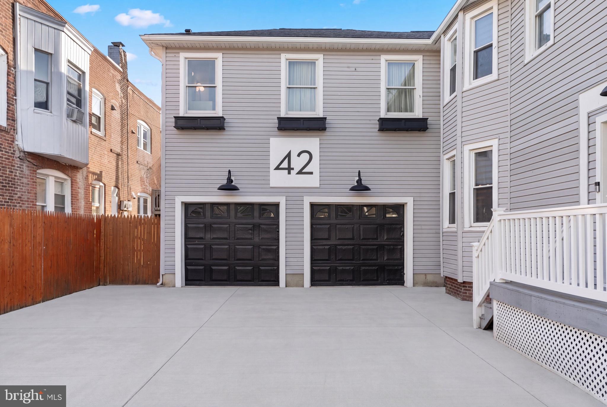 42 S DOVER AVENUE