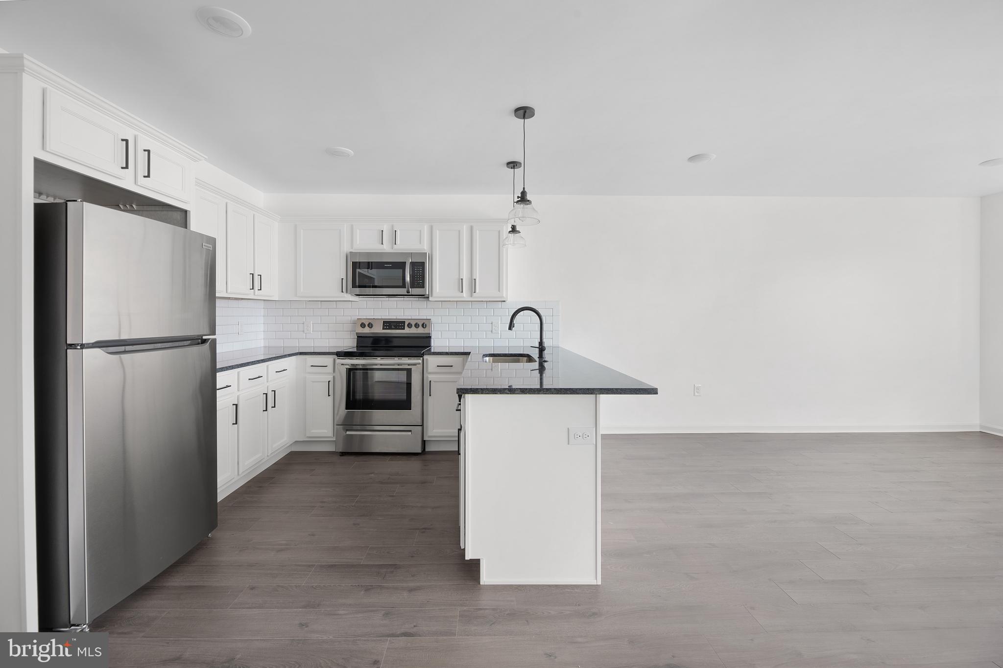 Available October 1st! - Spacious and modern 1-bedroom apartment at The Onyx! Your new home is located in the heart of Roxborough, convenient to public transit, dining, shopping, major highways, and more. Enjoy stylish design with wood-inspired flooring, oversized windows, and high end fixtures throughout. Entertain with ease in your sizeable living/dining area and island kitchen with custom granite countertops and stainless steel appliances. Relax after a long day on our community roof deck, and stay fit with FREE gym access right across the street. Plus, your new home is 100% pet-friendly with NO FEES! This apartment home will not last - apply today!