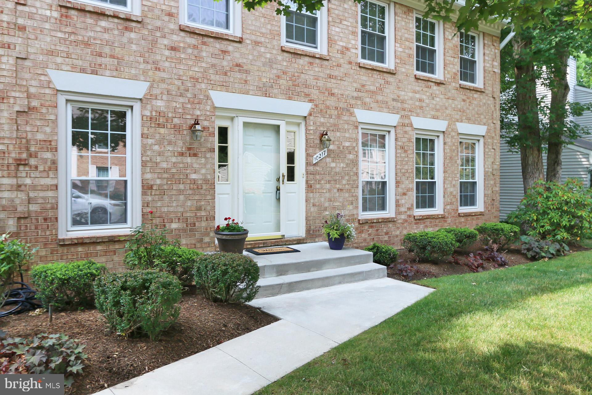 BURKE CENTRE - Residential