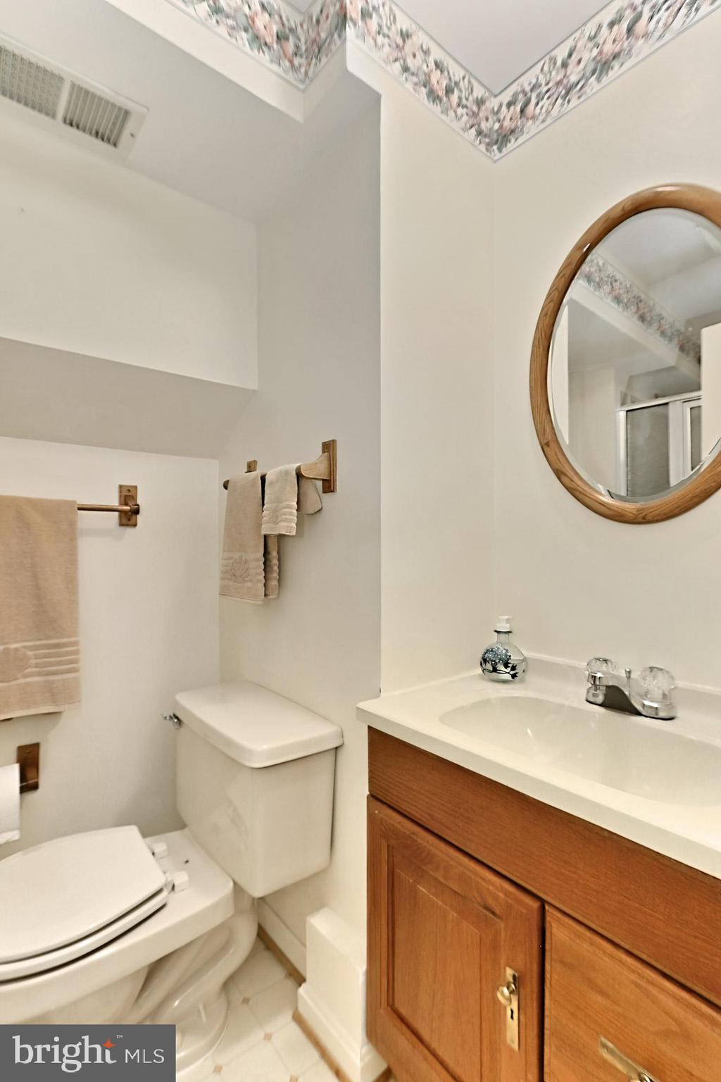 BURKE CENTRE - Residential