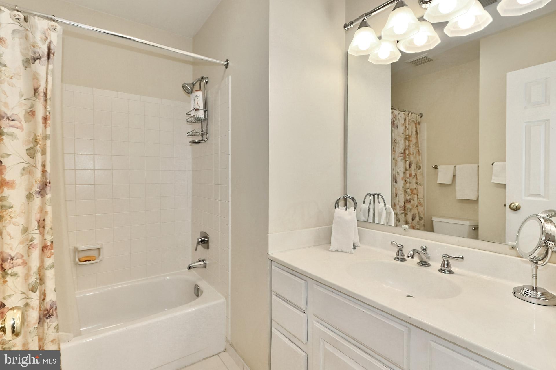 BURKE CENTRE - Residential