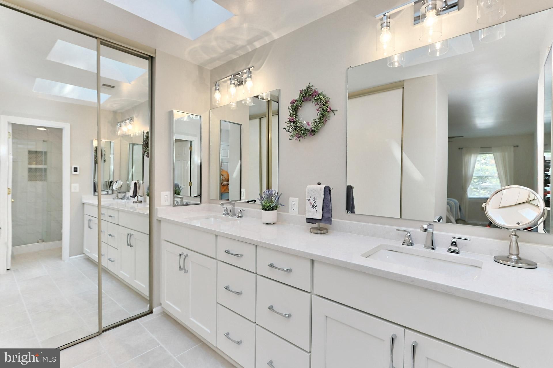 BURKE CENTRE - Residential