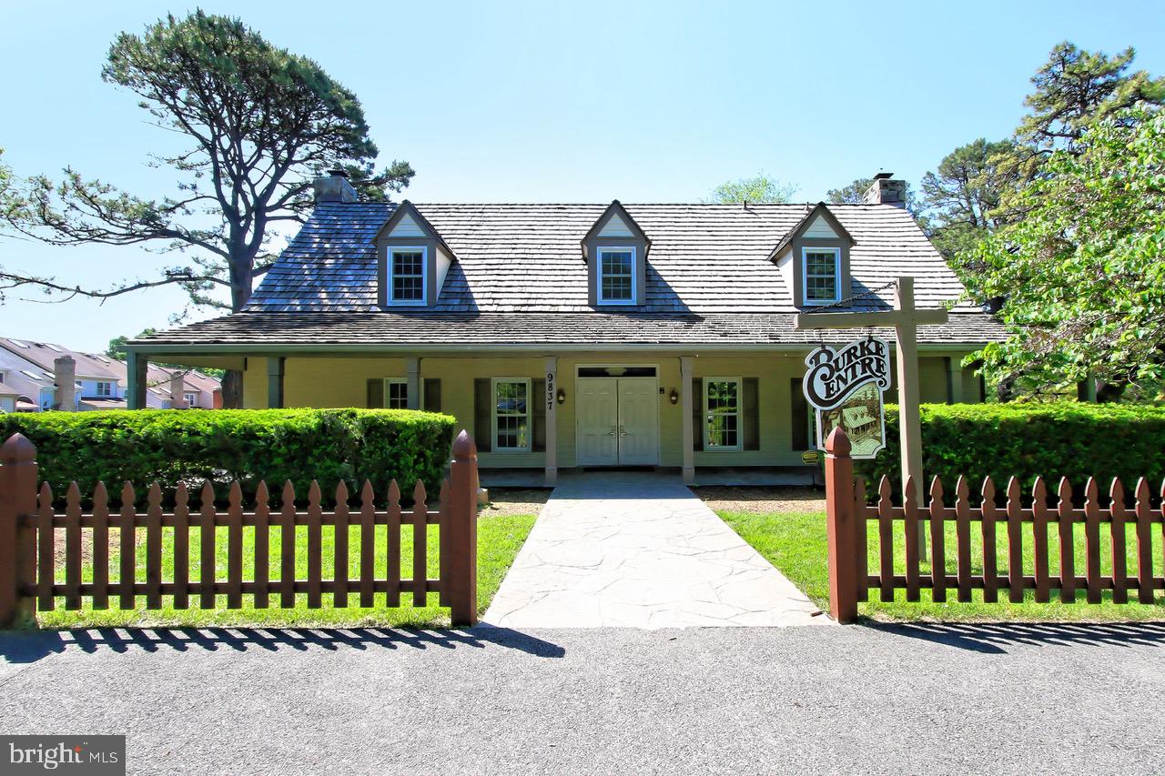 BURKE CENTRE - Residential