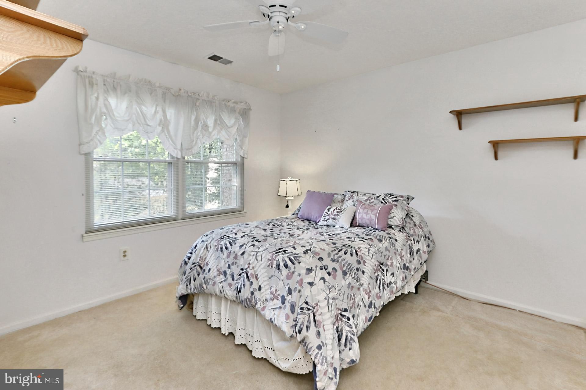 BURKE CENTRE - Residential