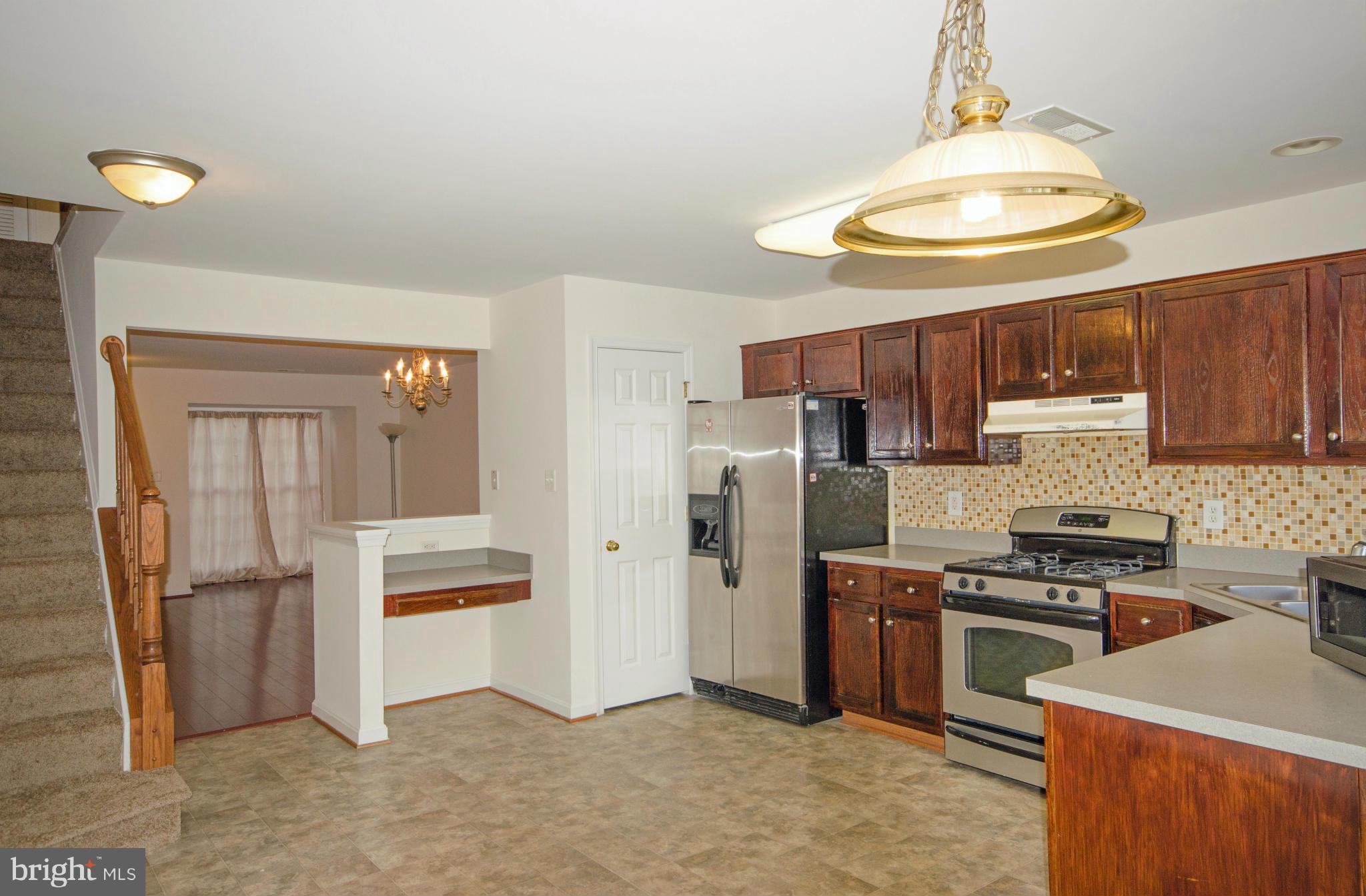 SOUTH RIDING - Residential Lease