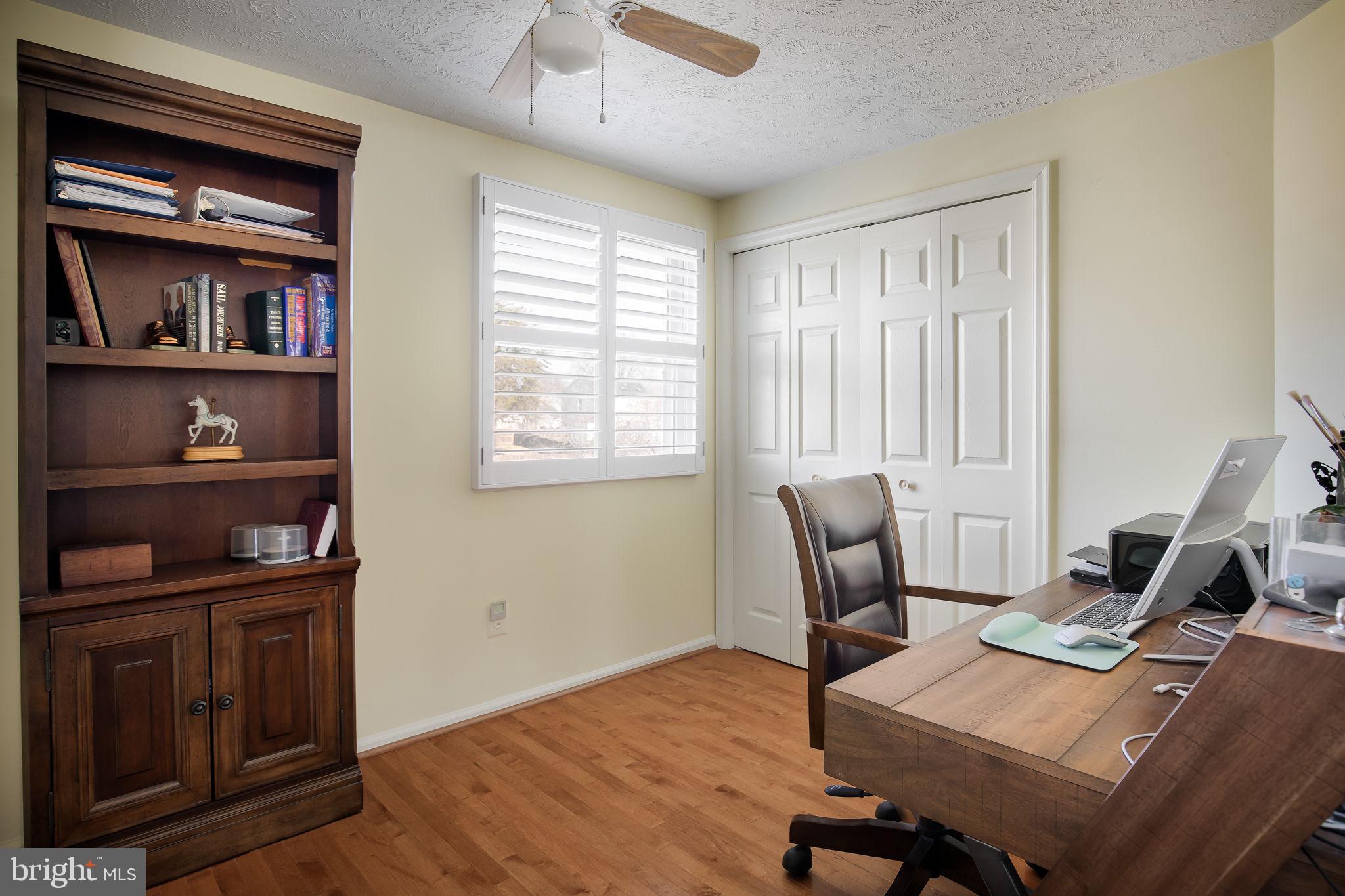 CEDAR CREST - Residential