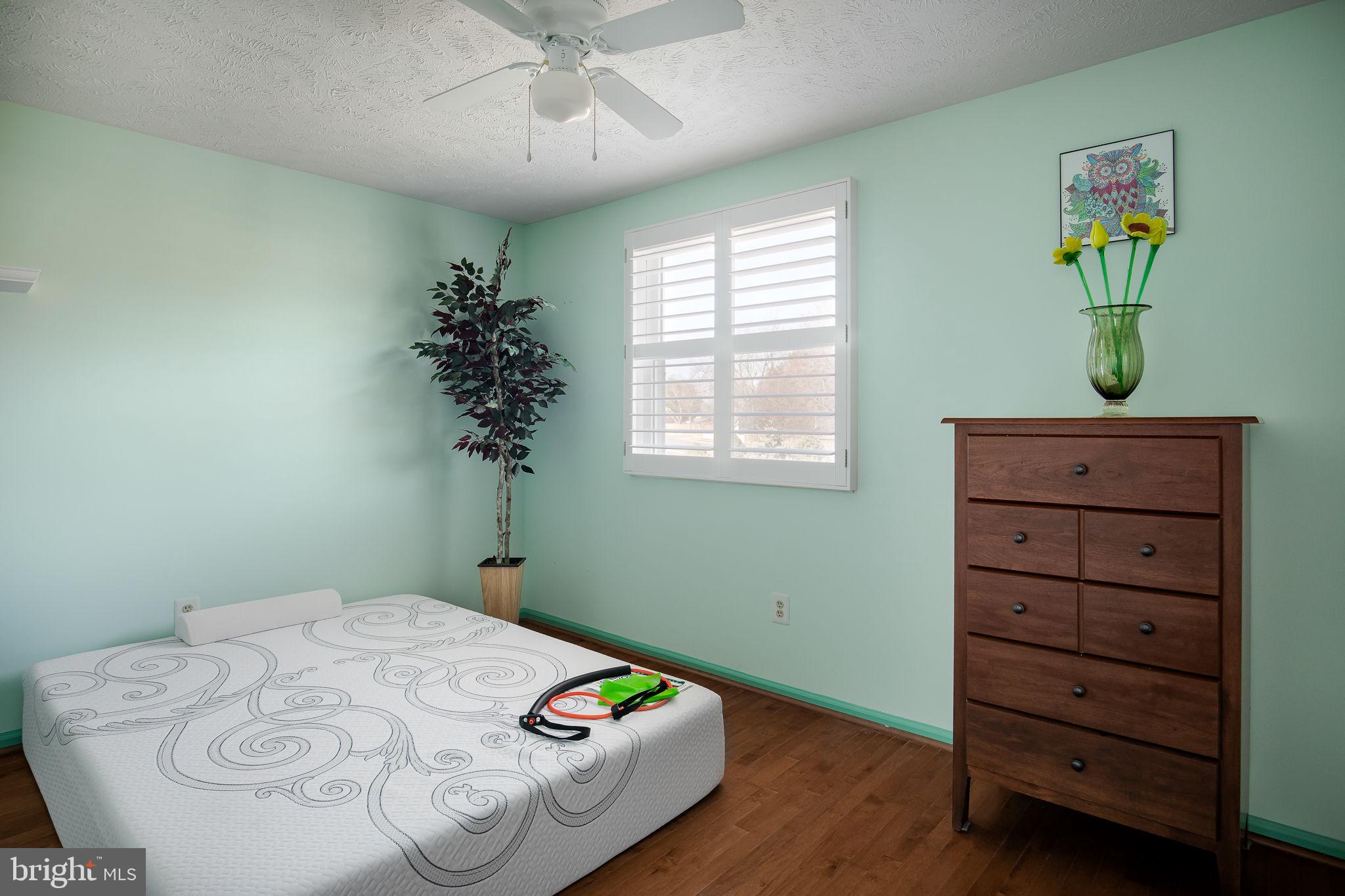 CEDAR CREST - Residential