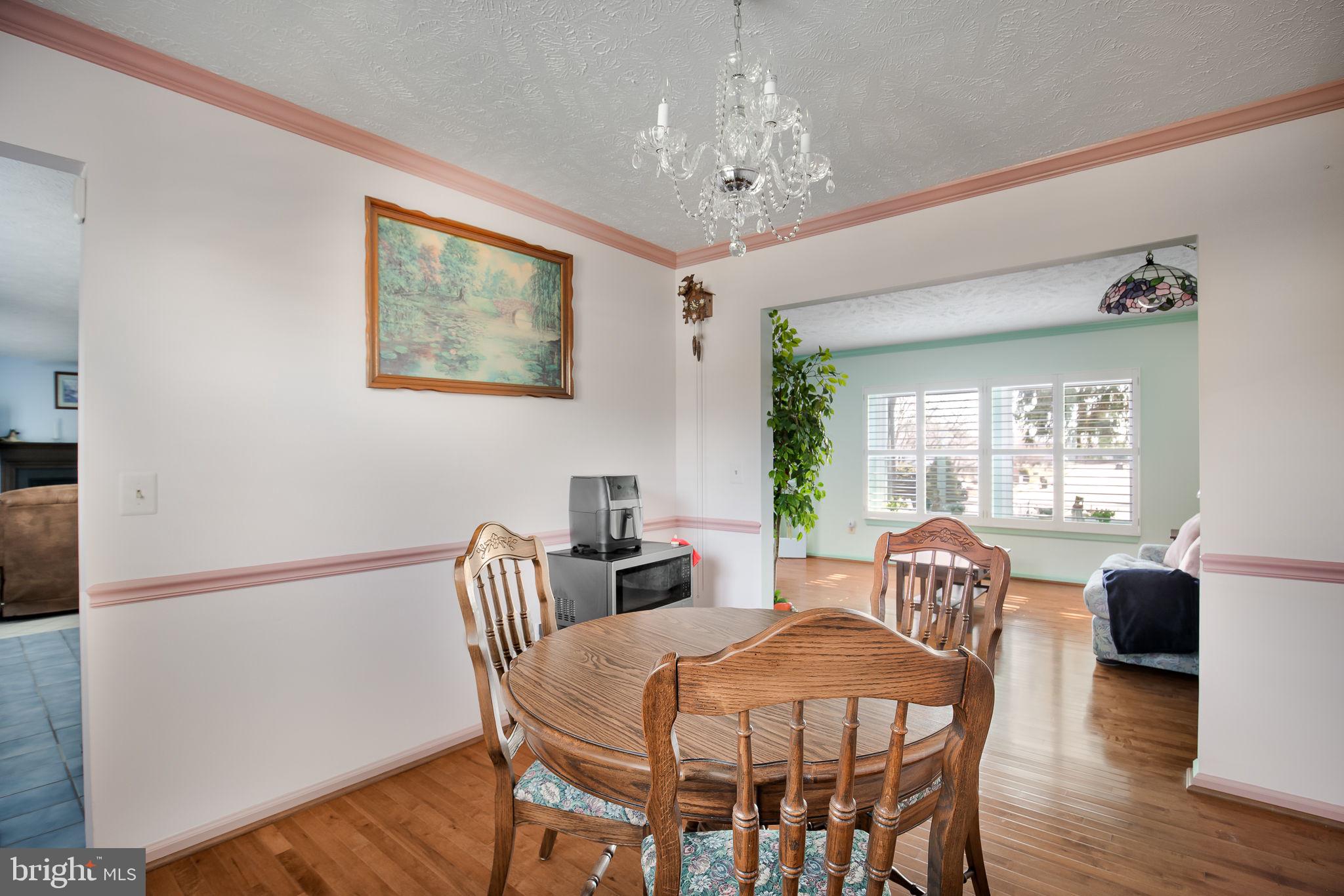 CEDAR CREST - Residential