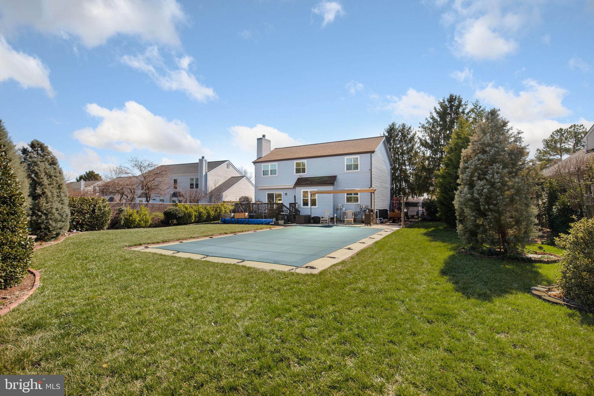 CEDAR CREST - Residential