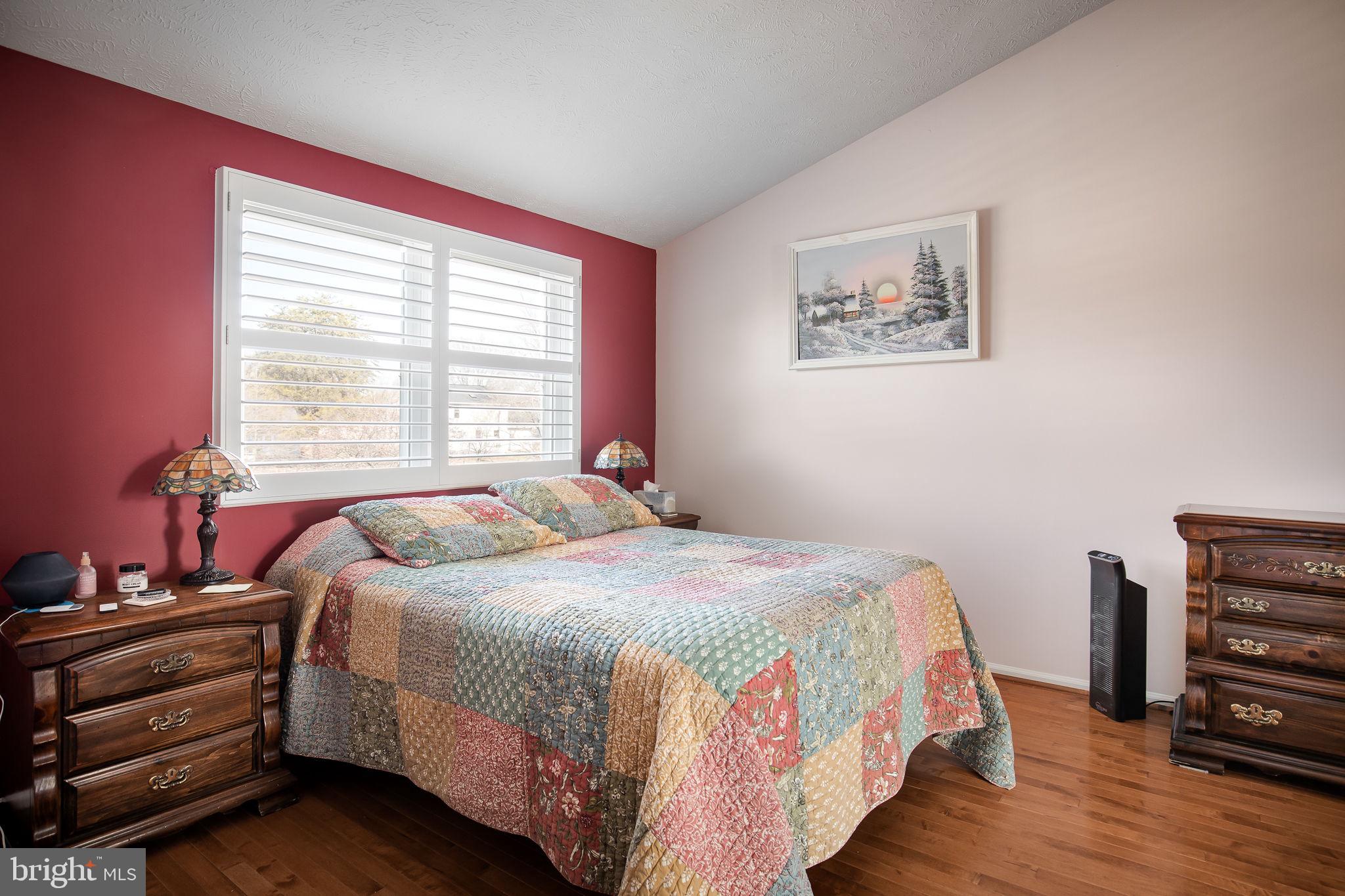 CEDAR CREST - Residential